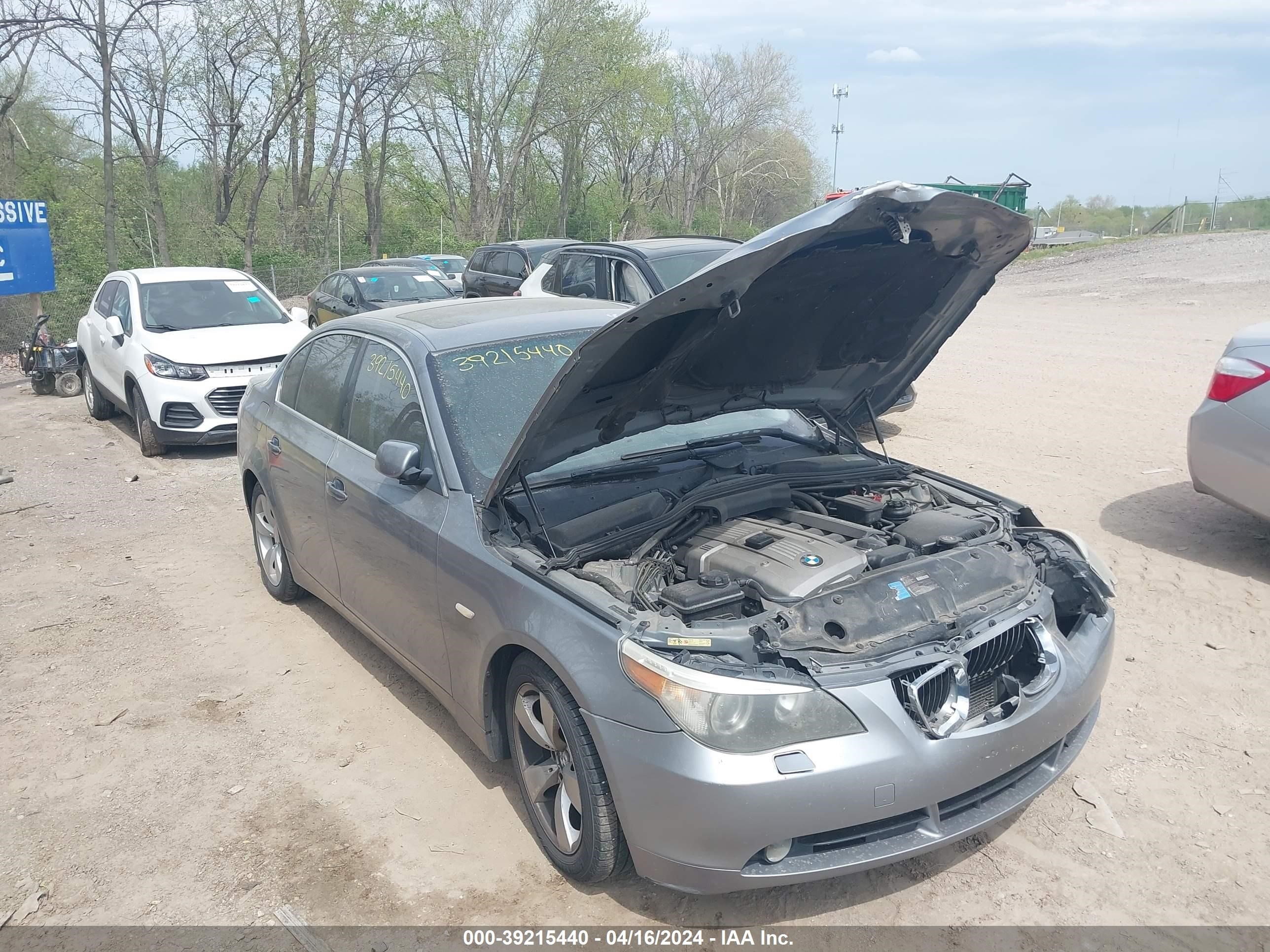 Photo 5 VIN: WBANE53507CW64431 - BMW 5ER 