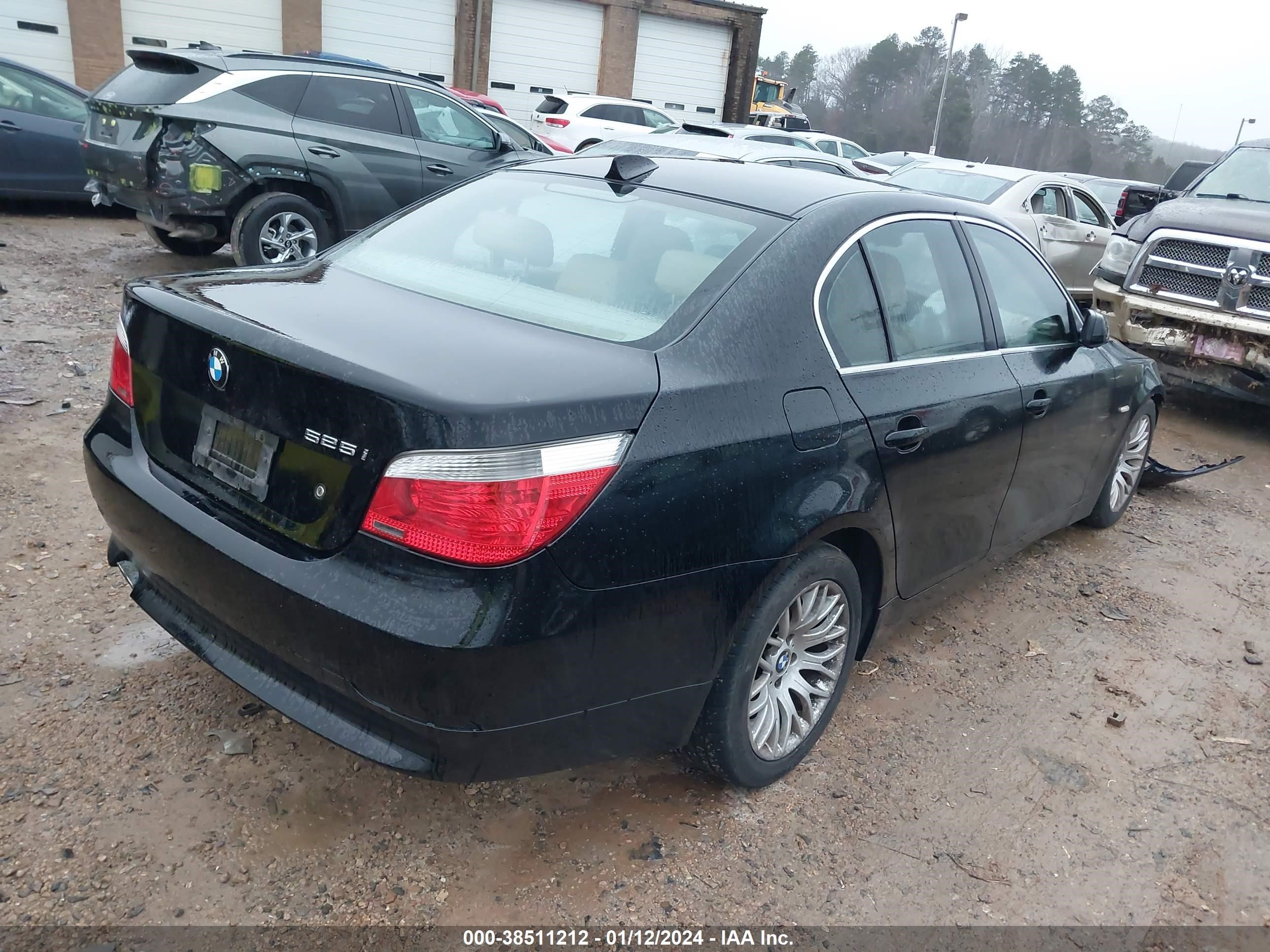 Photo 3 VIN: WBANE53516CK87283 - BMW 5ER 