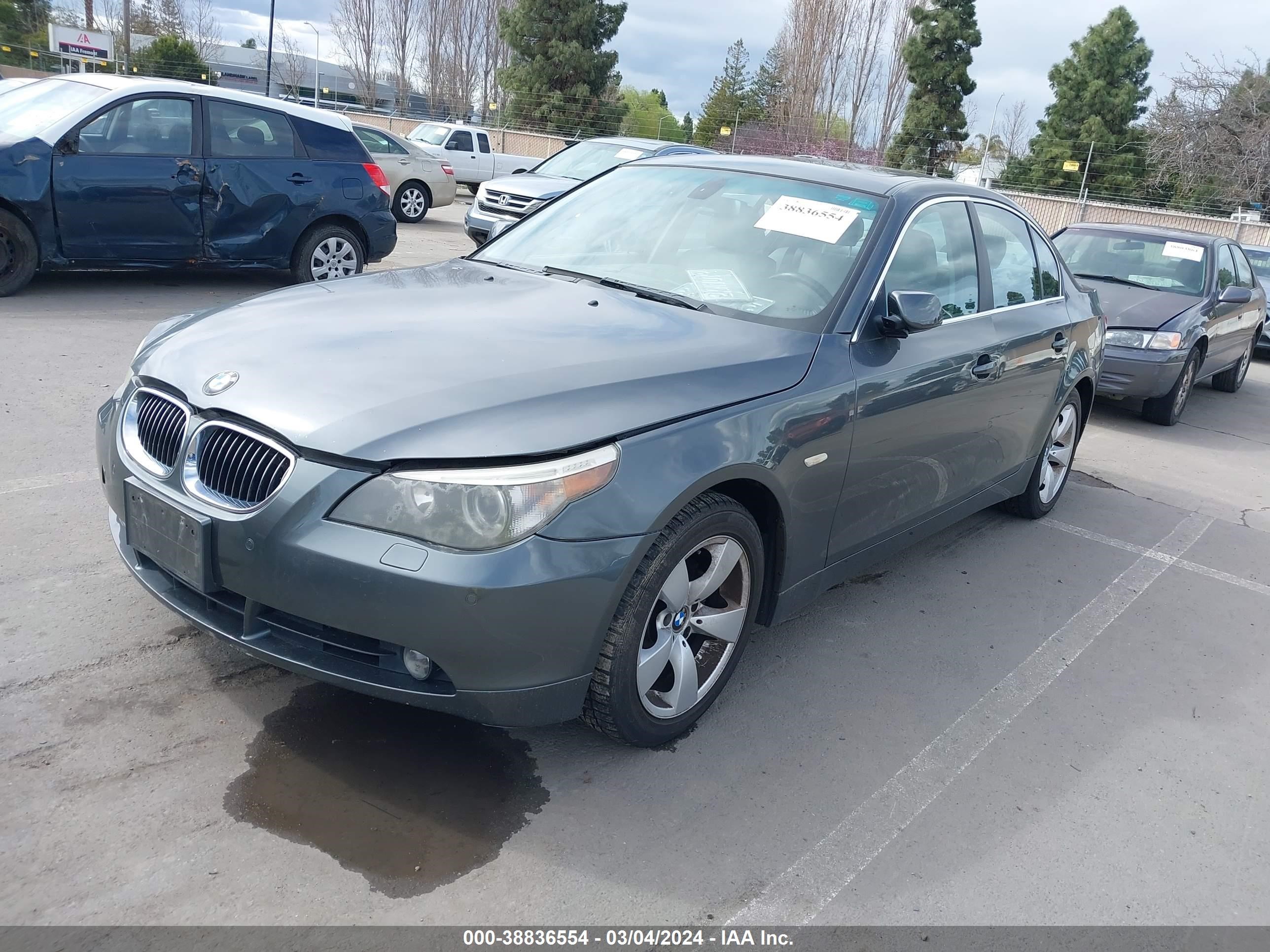 Photo 1 VIN: WBANE53567CY06832 - BMW 5ER 