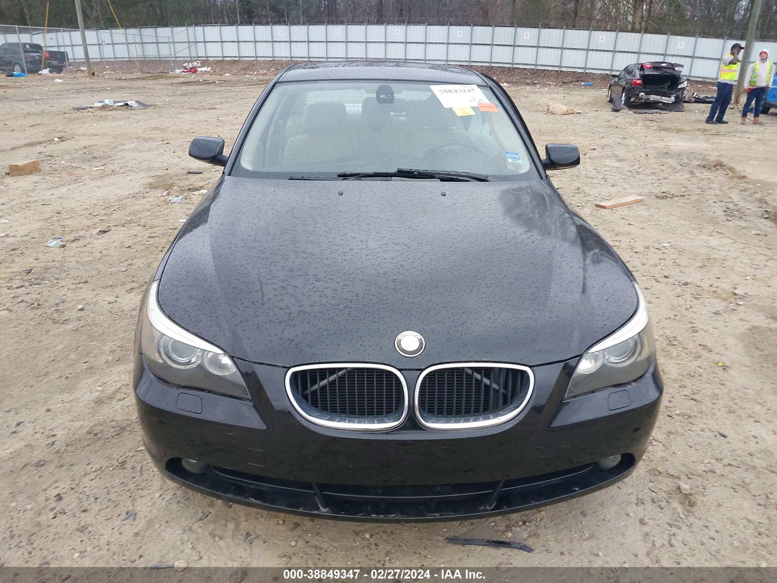 Photo 11 VIN: WBANE53576CK78779 - BMW 5ER 