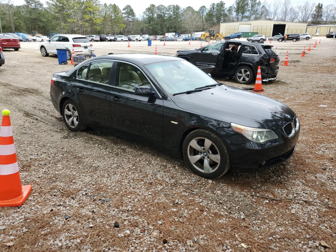 Photo 3 VIN: WBANE53577CW65107 - BMW 5ER 