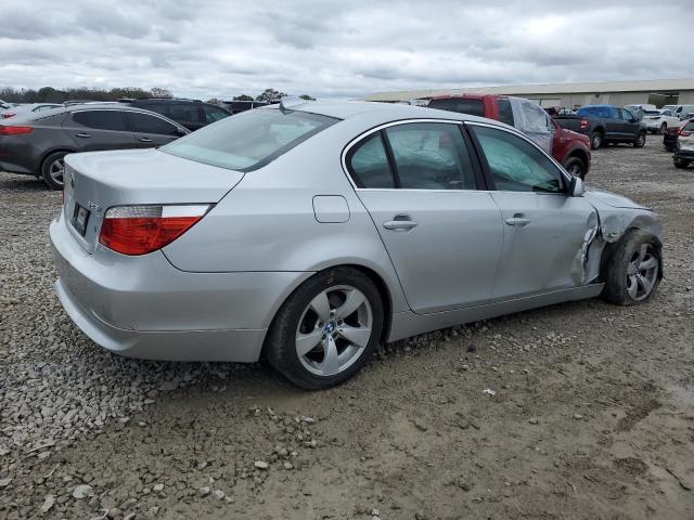 Photo 2 VIN: WBANE535X7CY05599 - BMW 525 