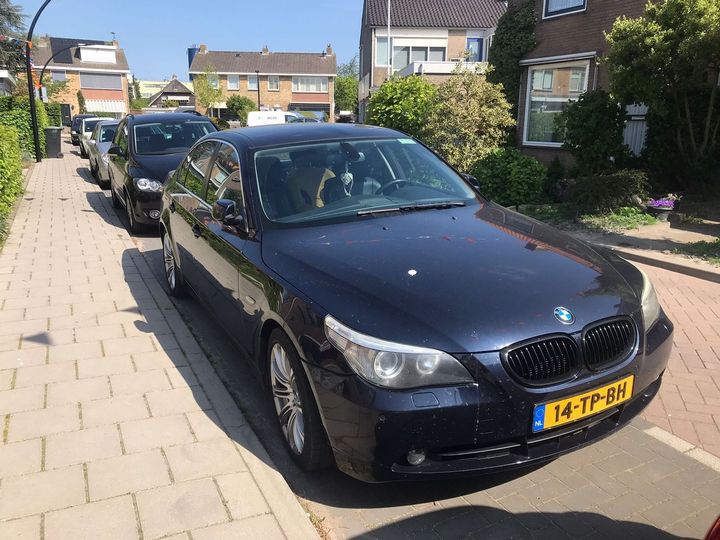 Photo 4 VIN: WBANE71000CM07830 - BMW 5-SERIE 