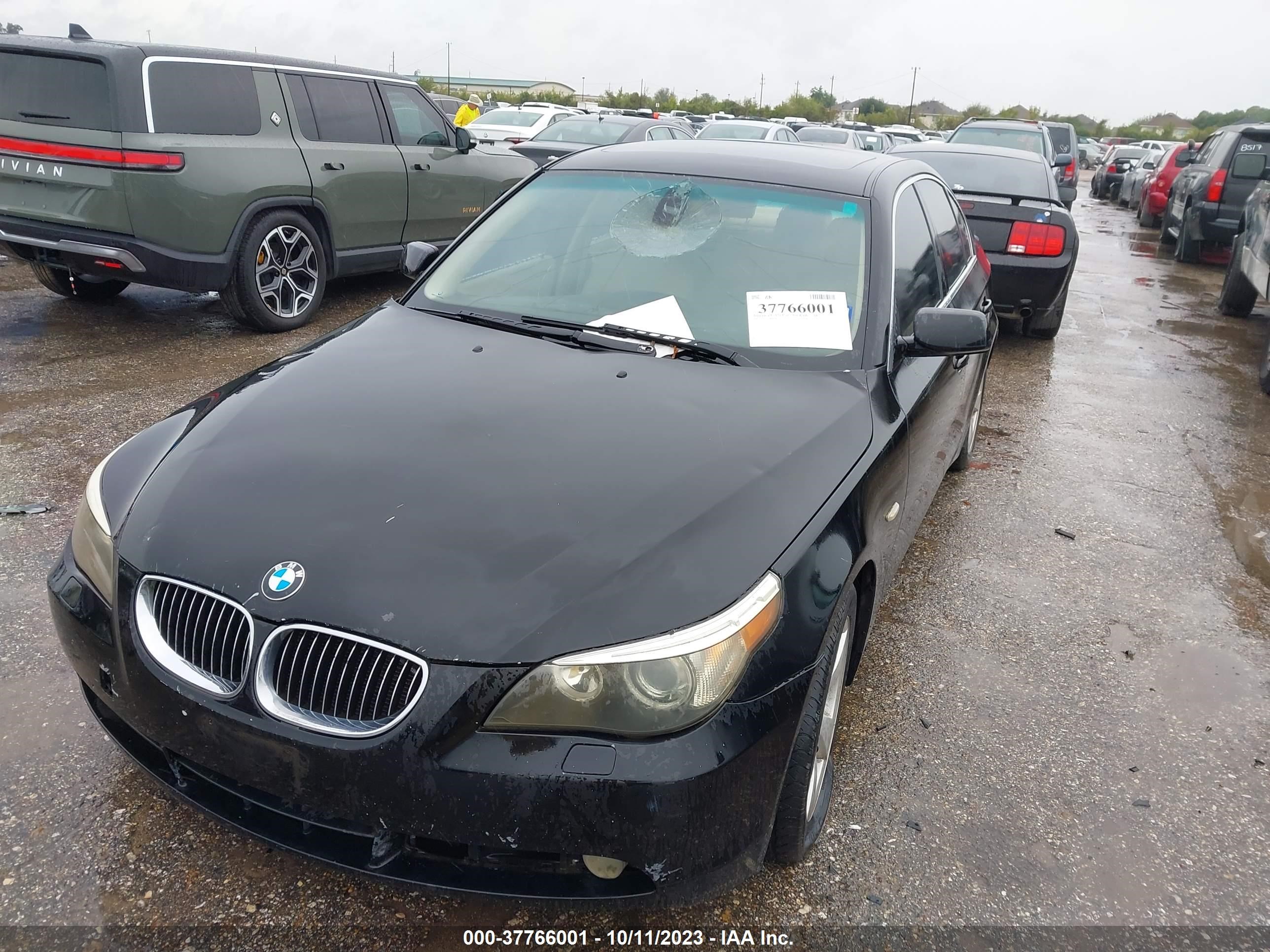 Photo 1 VIN: WBANE73527CM57048 - BMW 5ER 