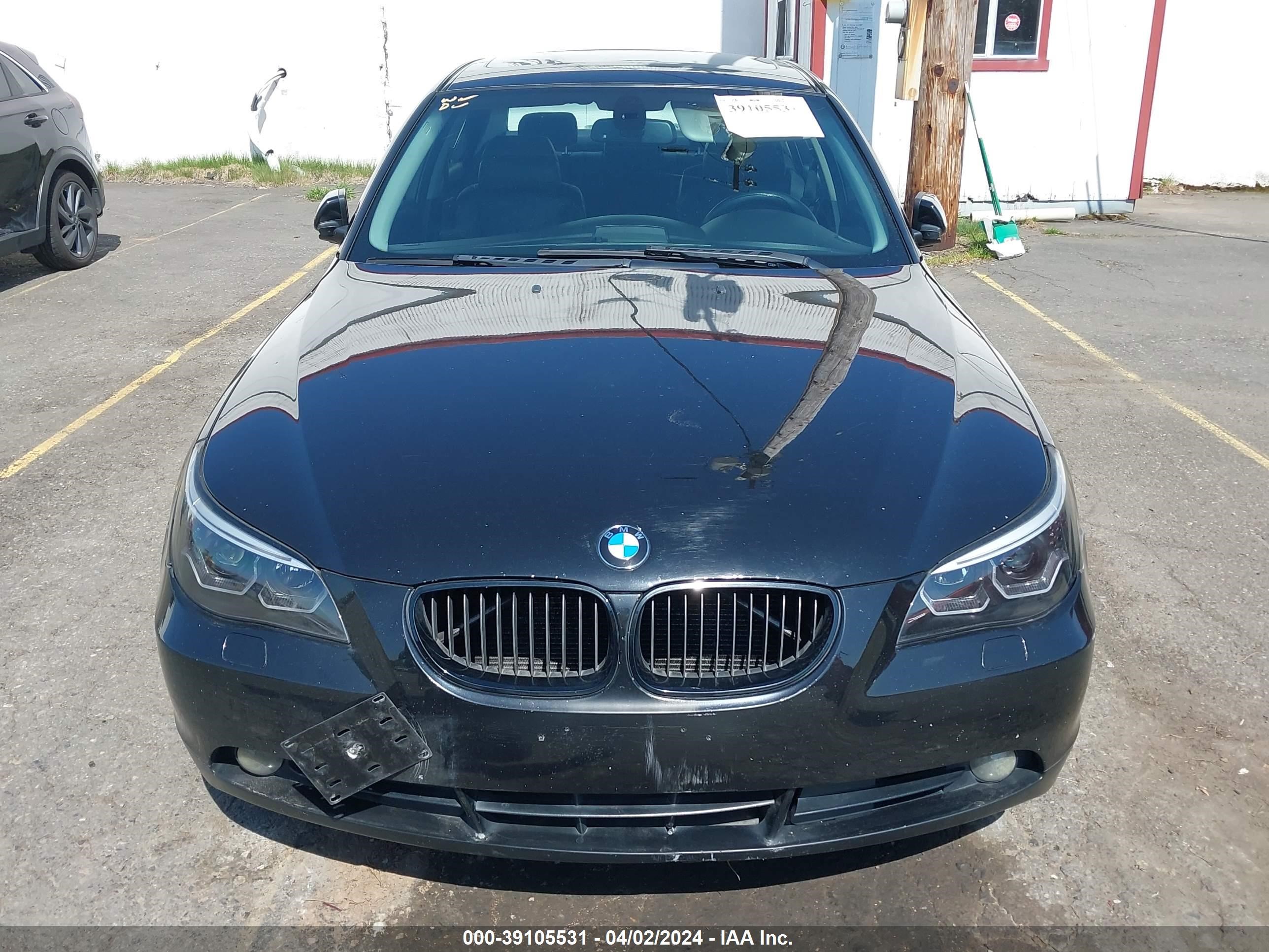 Photo 11 VIN: WBANE73547CM55673 - BMW 5ER 