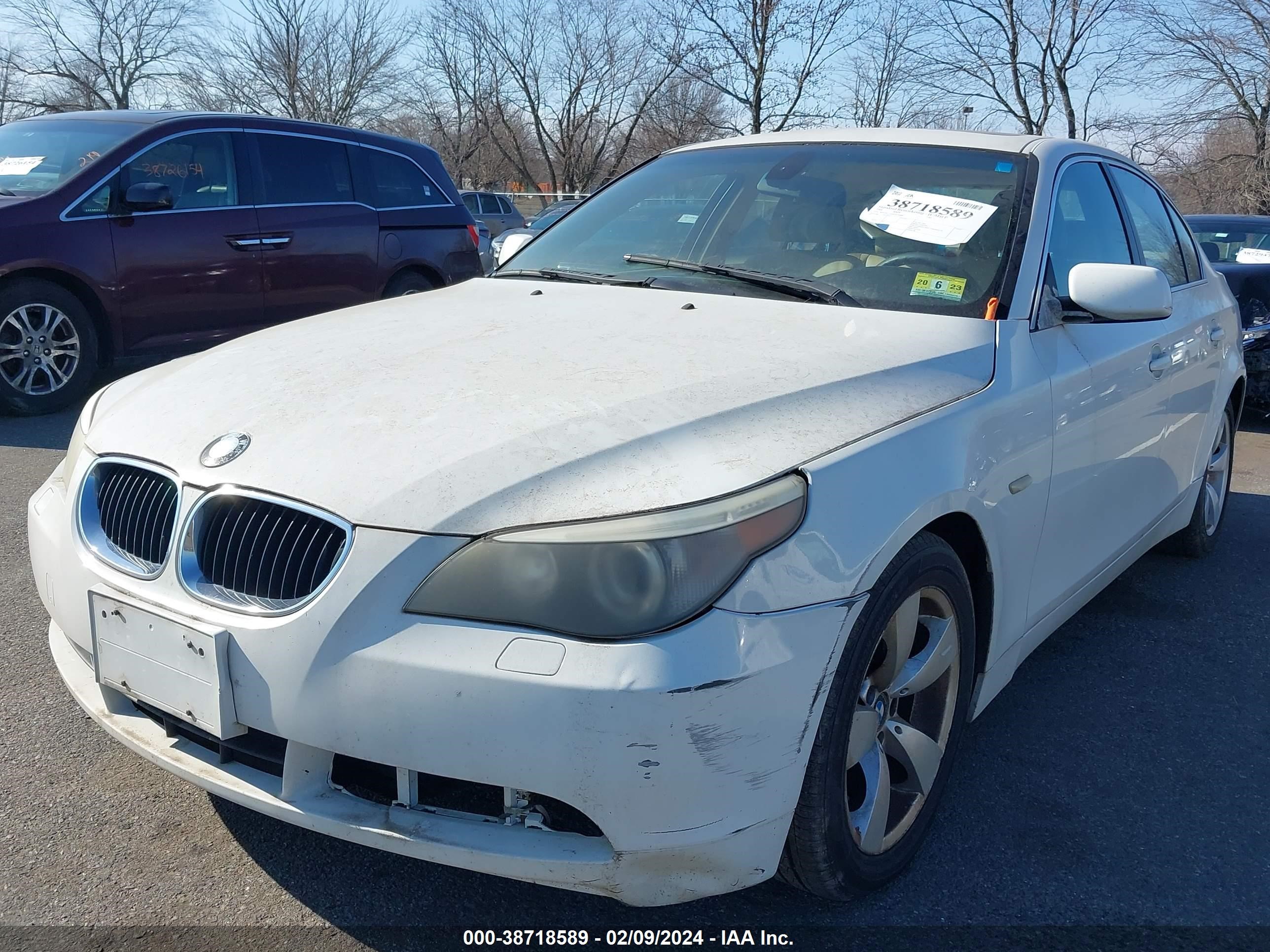 Photo 5 VIN: WBANE73566CM31440 - BMW 5ER 