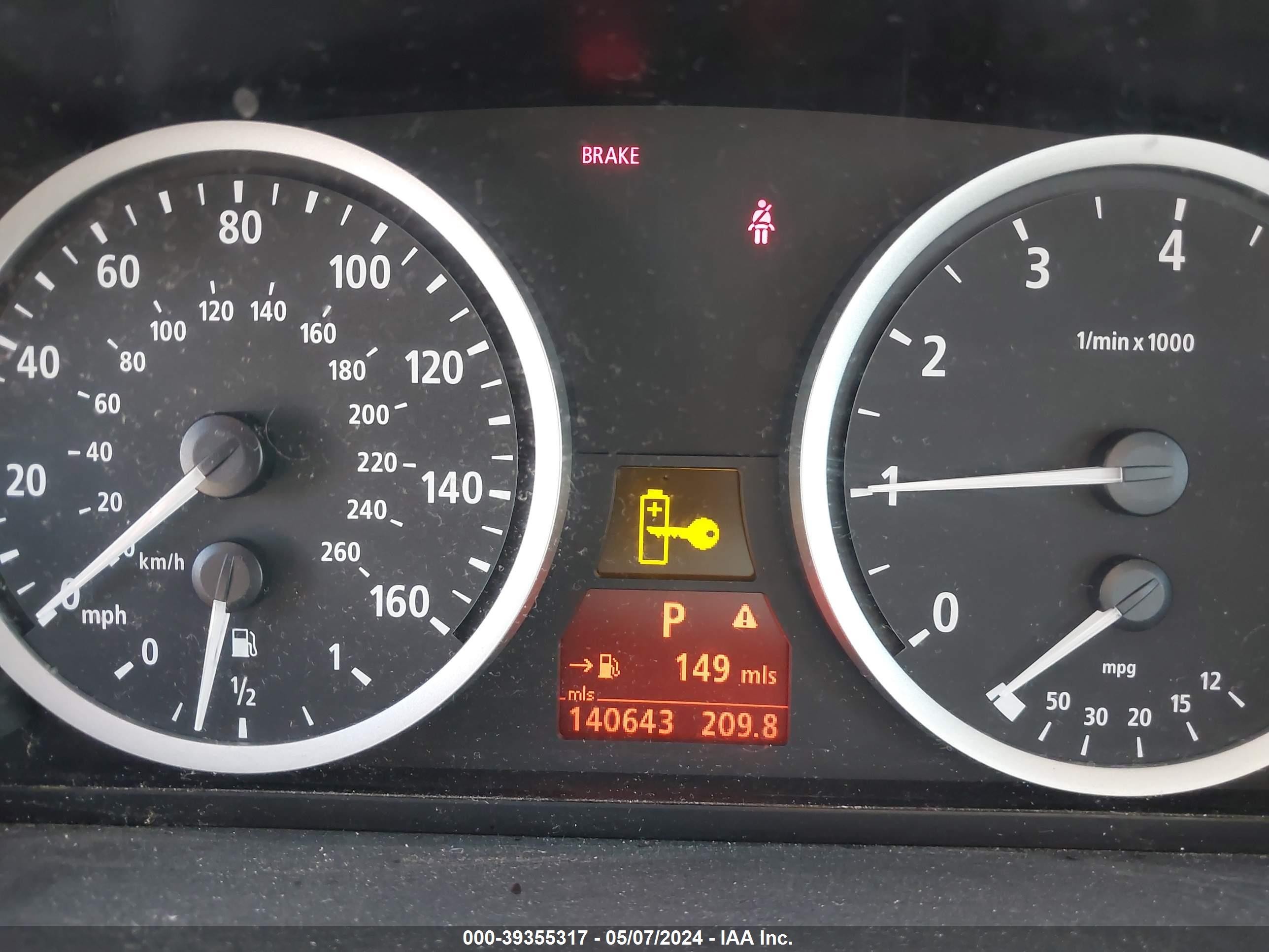 Photo 6 VIN: WBANF33507CS41642 - BMW 5ER 