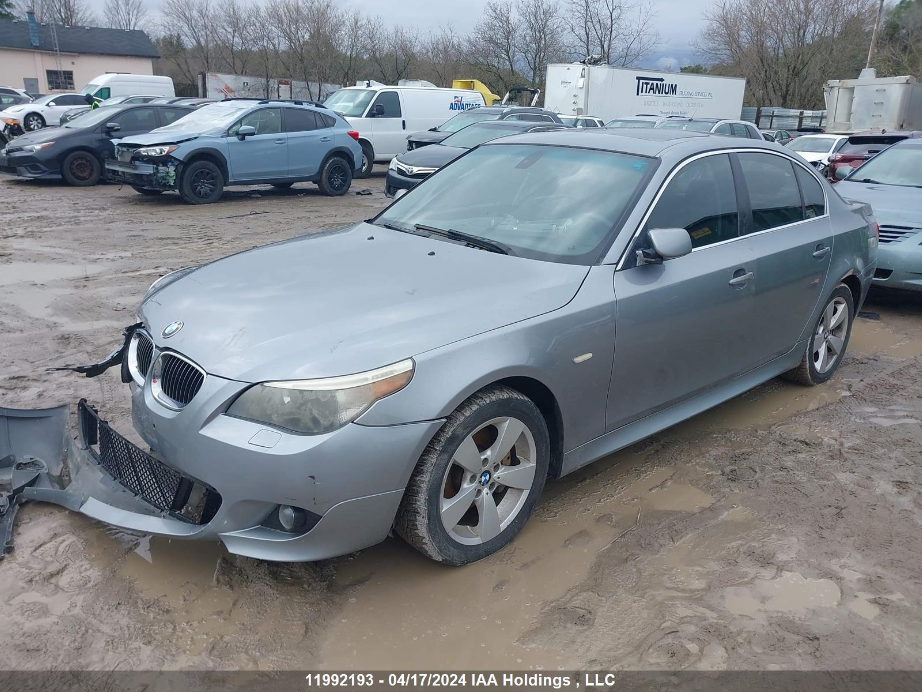 Photo 1 VIN: WBANF33527CS41903 - BMW 5ER 