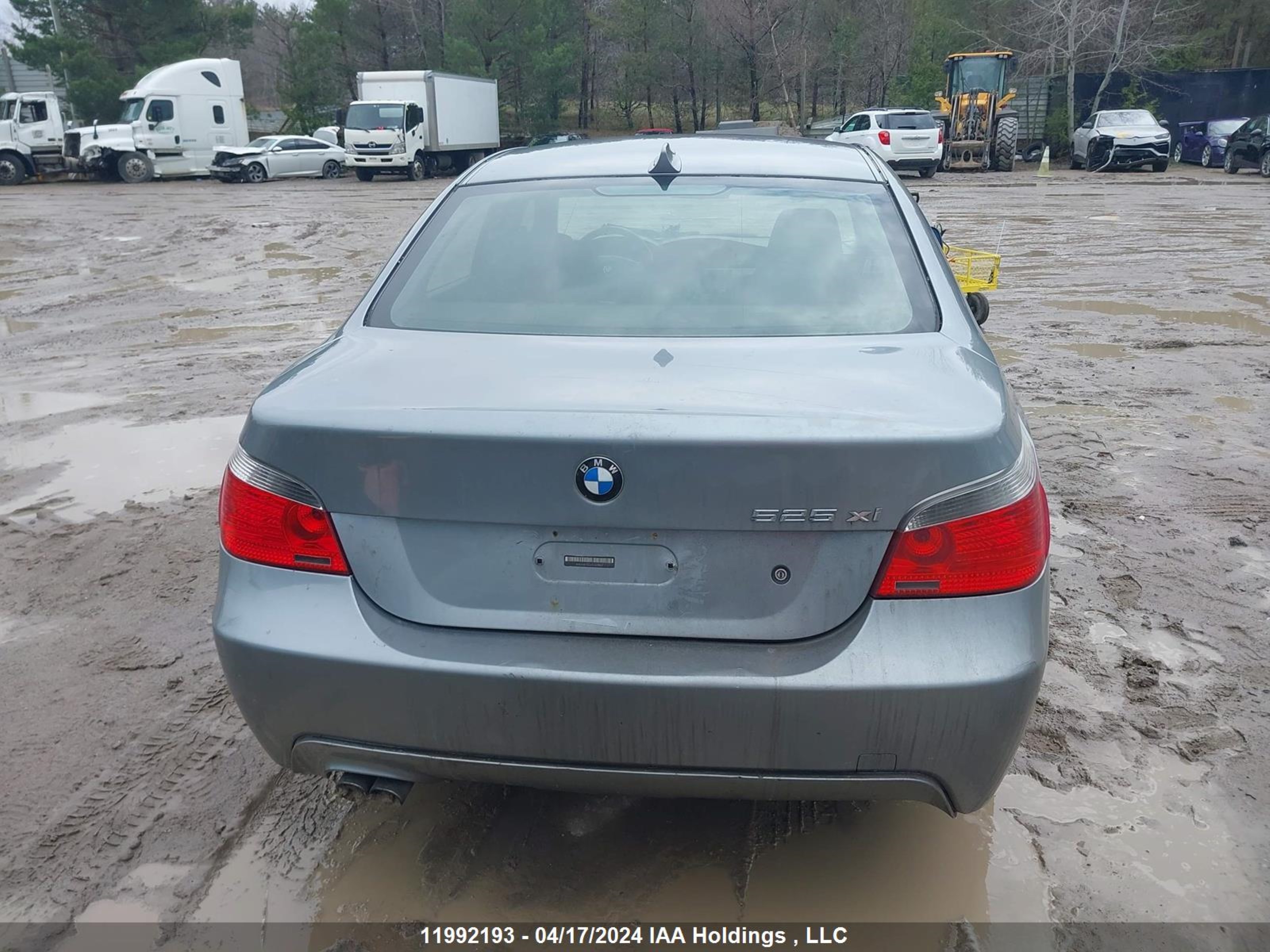 Photo 16 VIN: WBANF33527CS41903 - BMW 5ER 