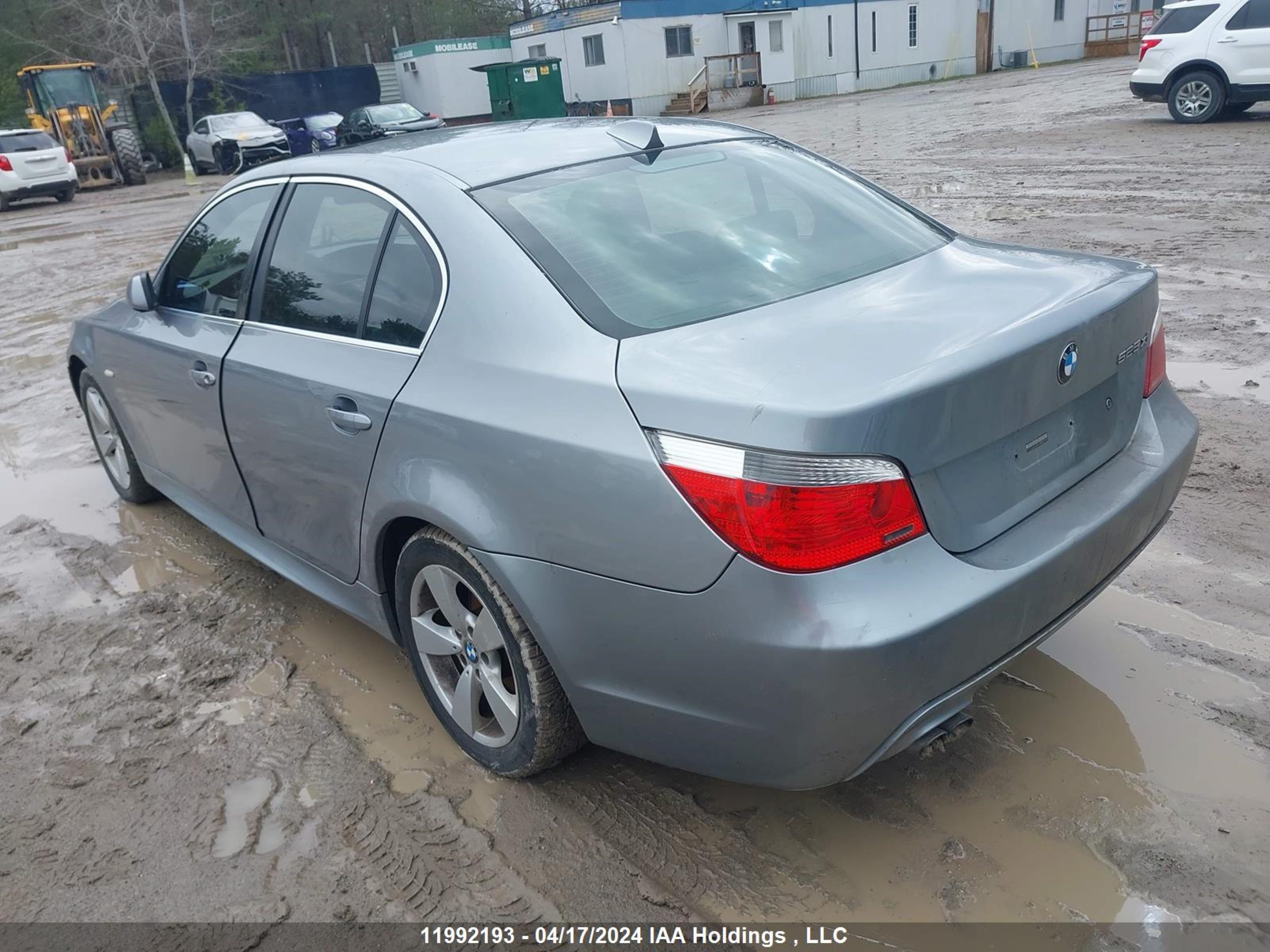 Photo 2 VIN: WBANF33527CS41903 - BMW 5ER 