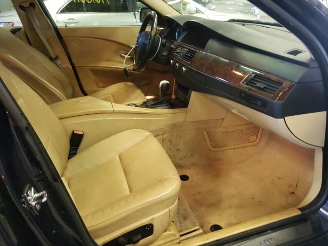 Photo 4 VIN: WBANF33527CW70782 - BMW 525 XI 