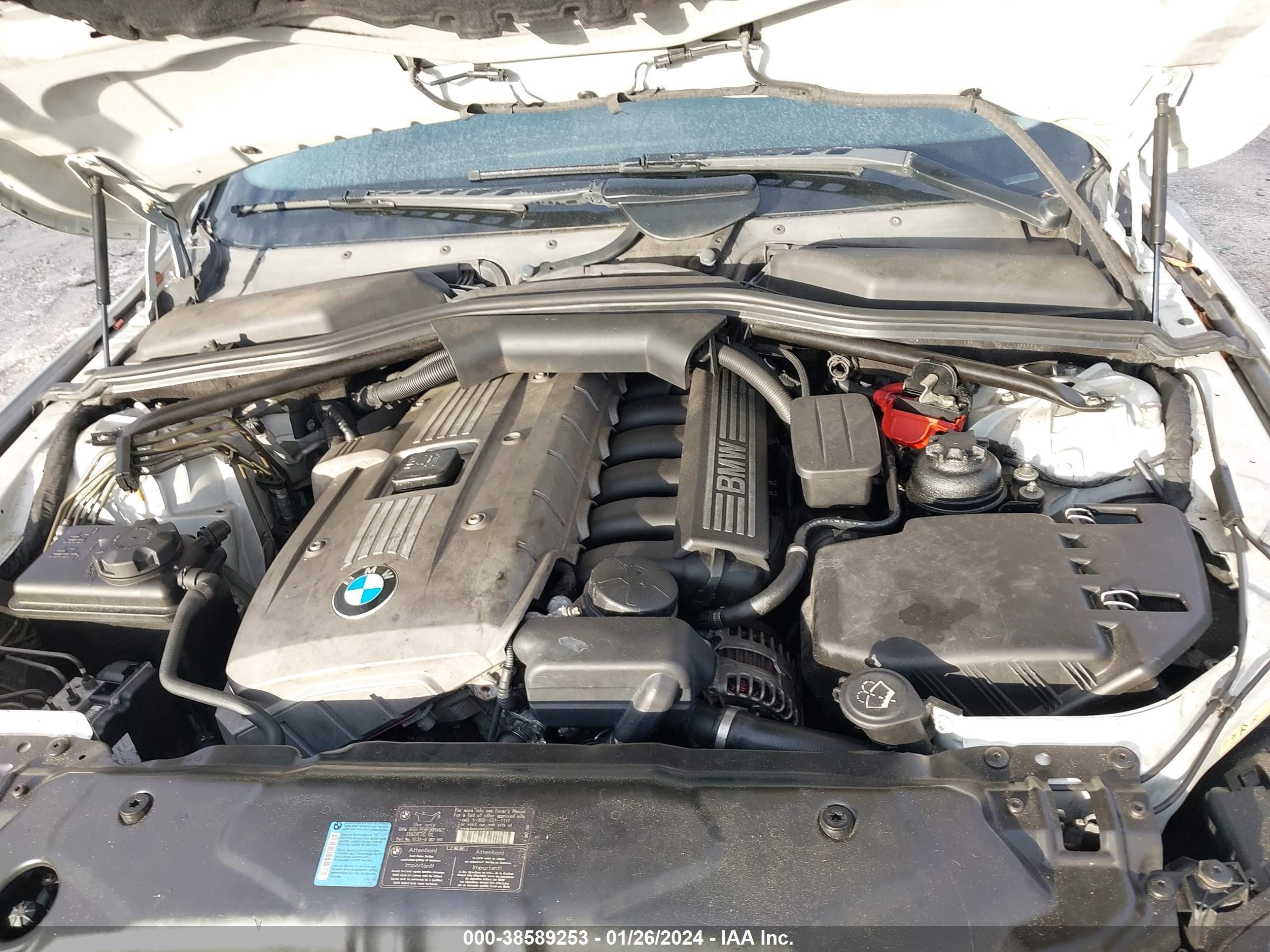 Photo 9 VIN: WBANF33566CB86566 - BMW 5ER 