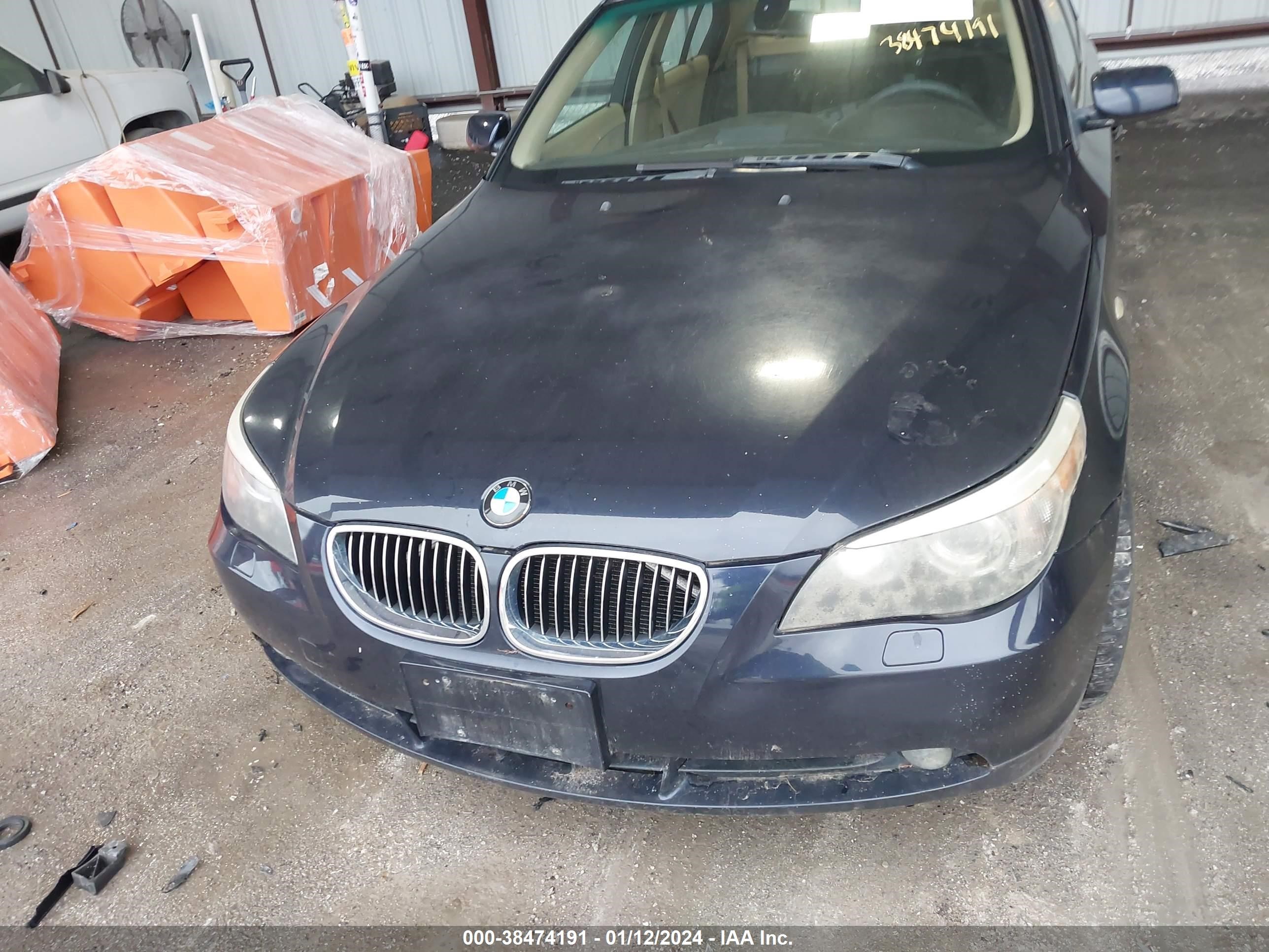 Photo 5 VIN: WBANF33586CS37773 - BMW 5ER 