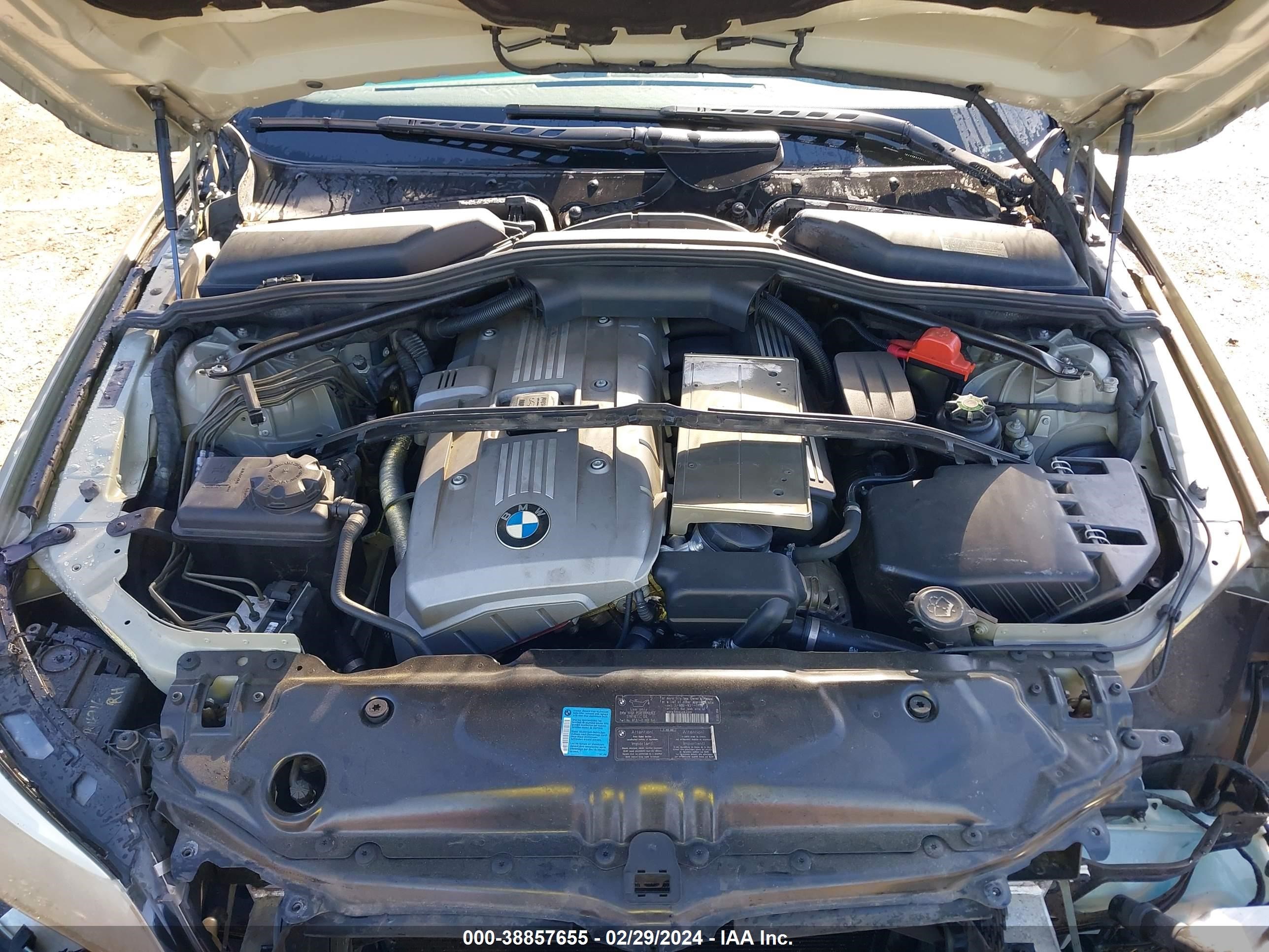 Photo 9 VIN: WBANF73507CU23185 - BMW 5ER 