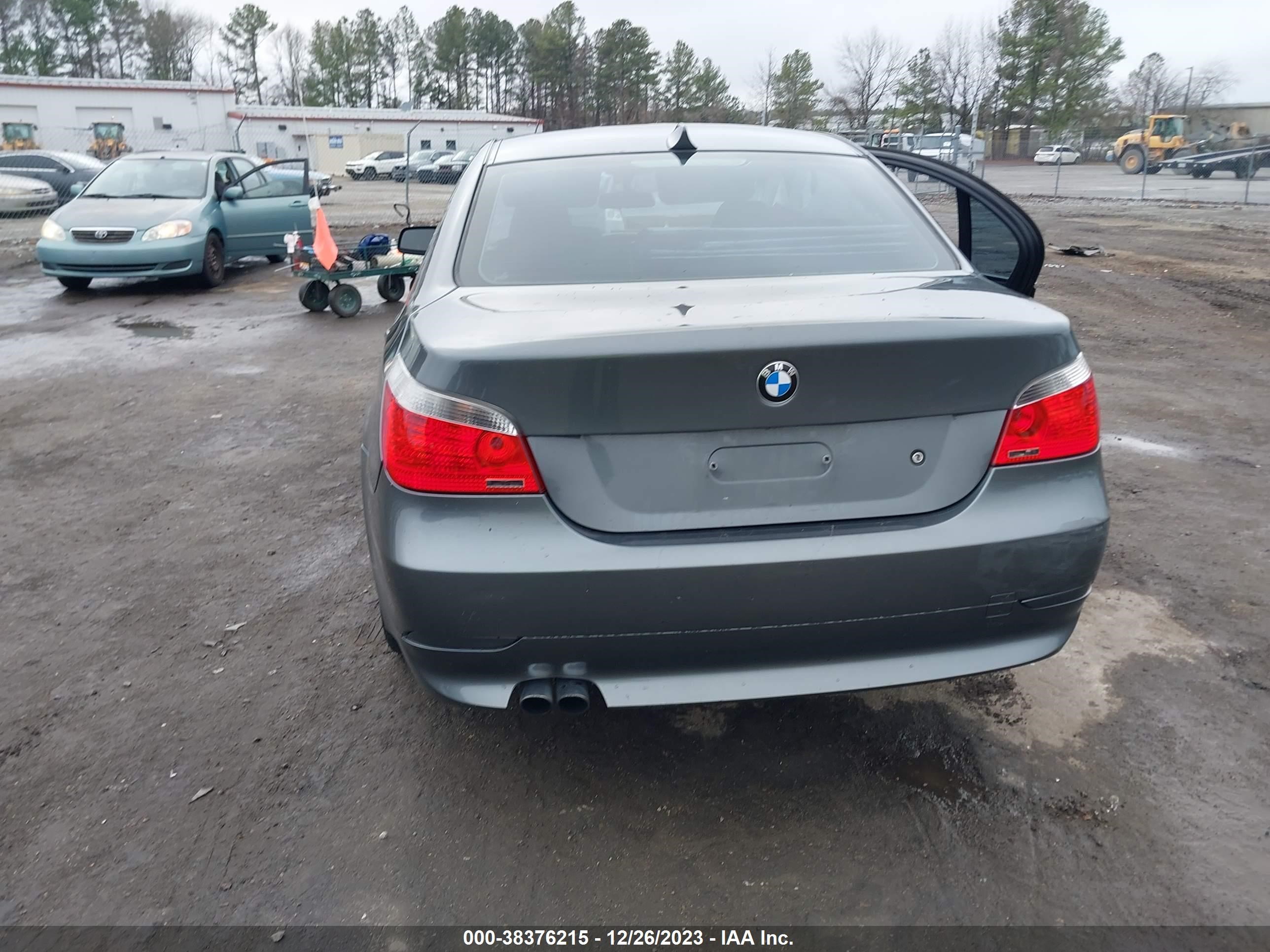 Photo 15 VIN: WBANF73537CY17487 - BMW 5ER 