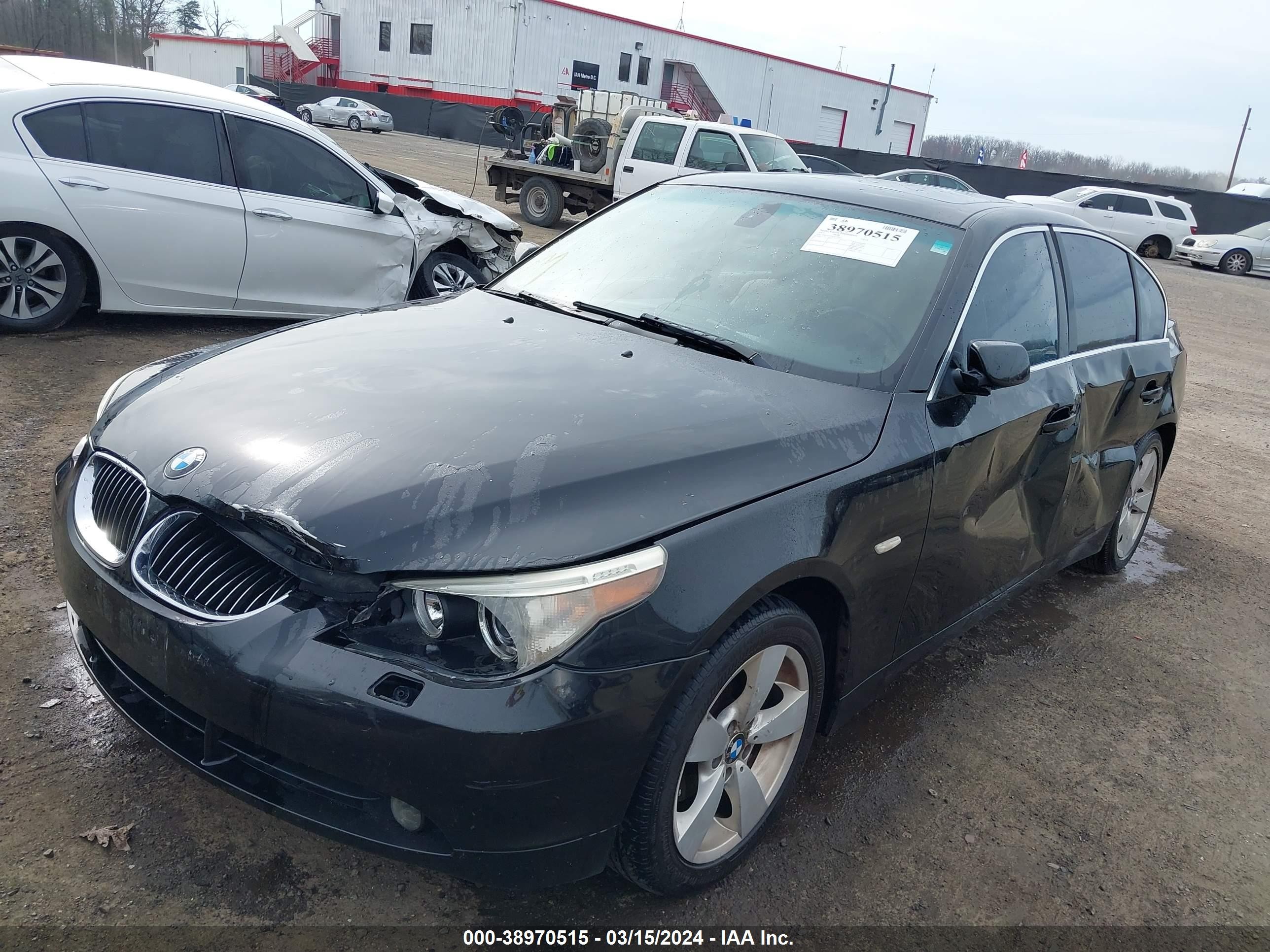 Photo 1 VIN: WBANF73547CU26333 - BMW 5ER 