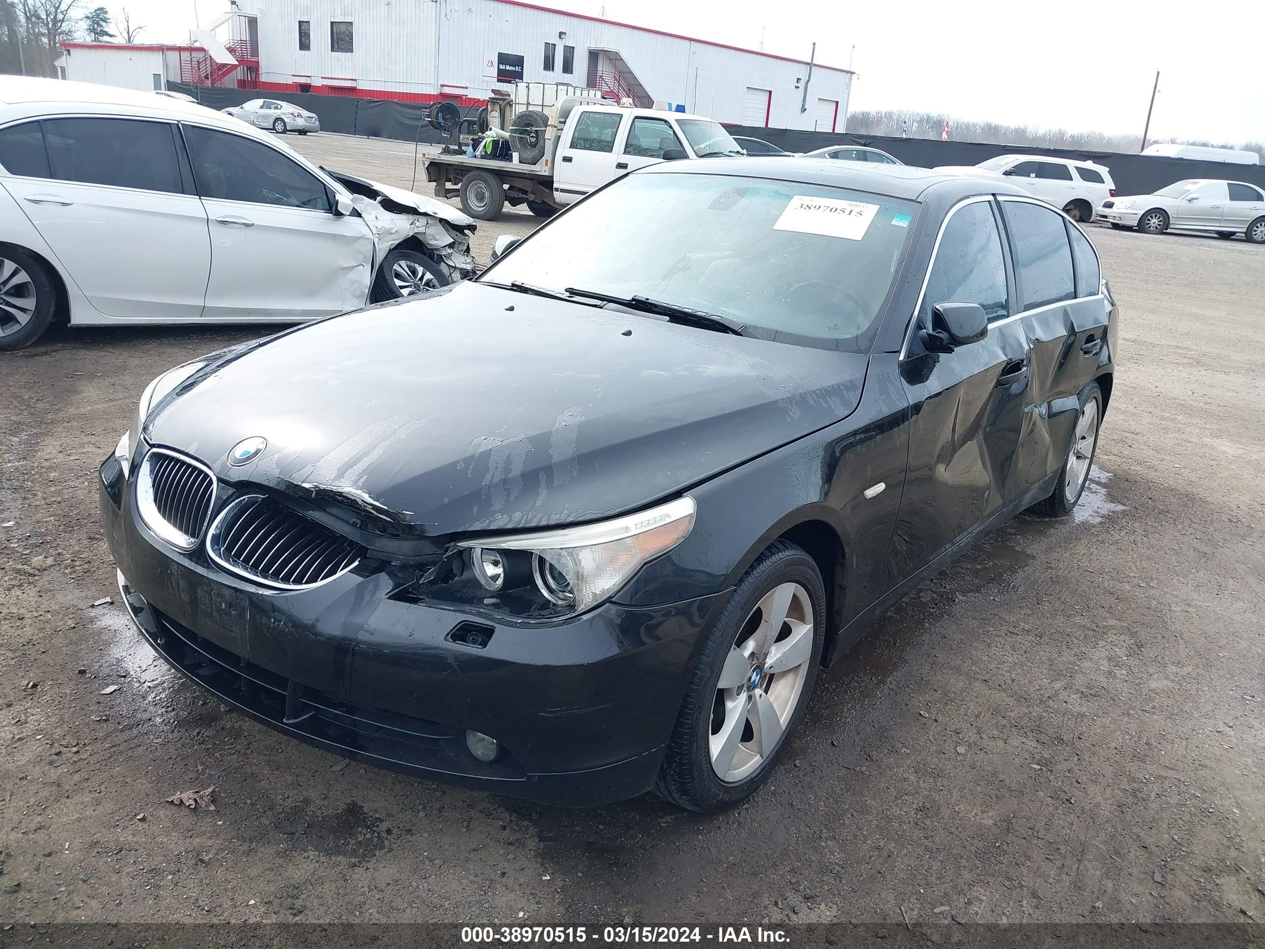 Photo 5 VIN: WBANF73547CU26333 - BMW 5ER 