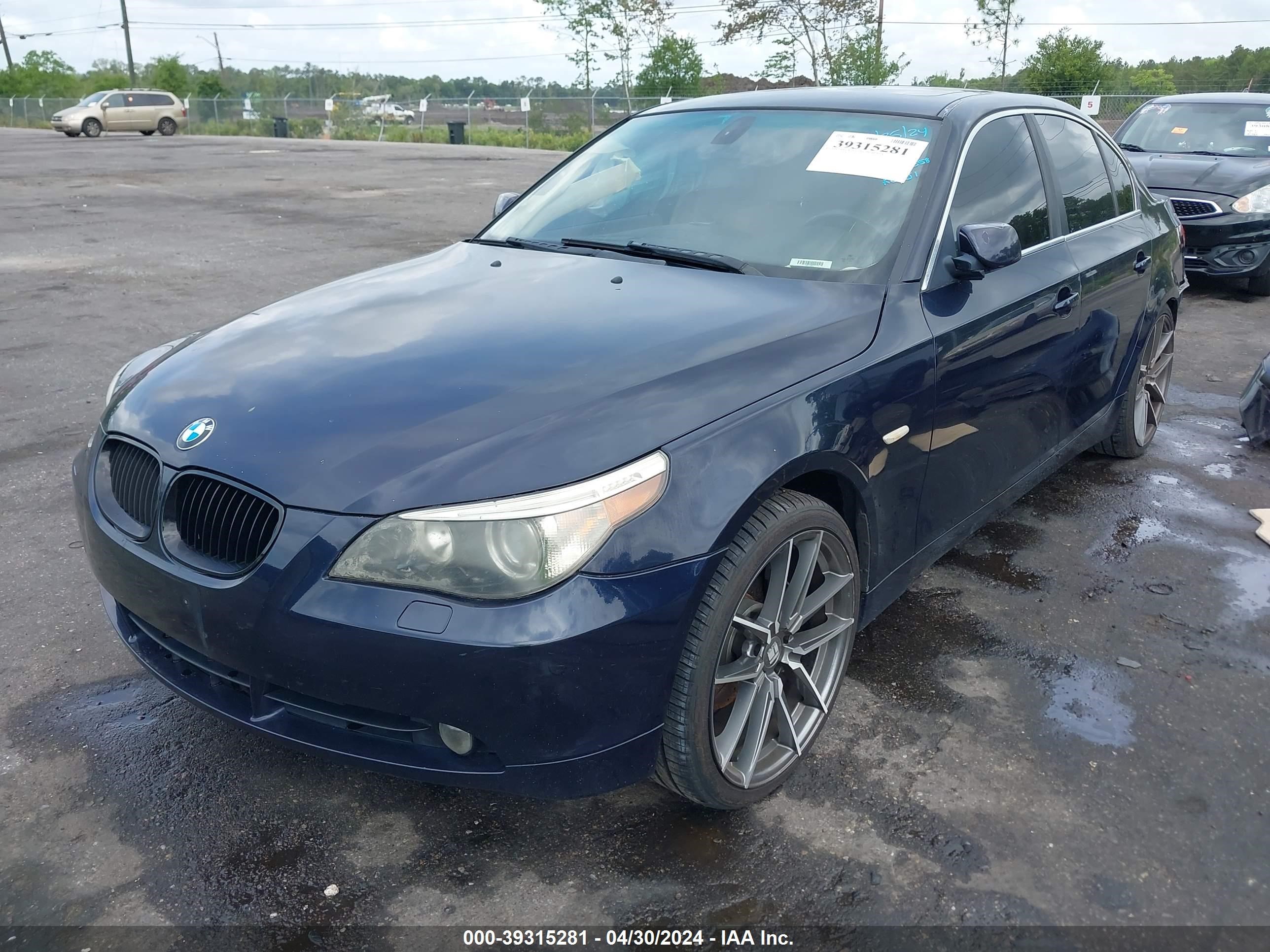 Photo 1 VIN: WBANF73566CG67358 - BMW 5ER 