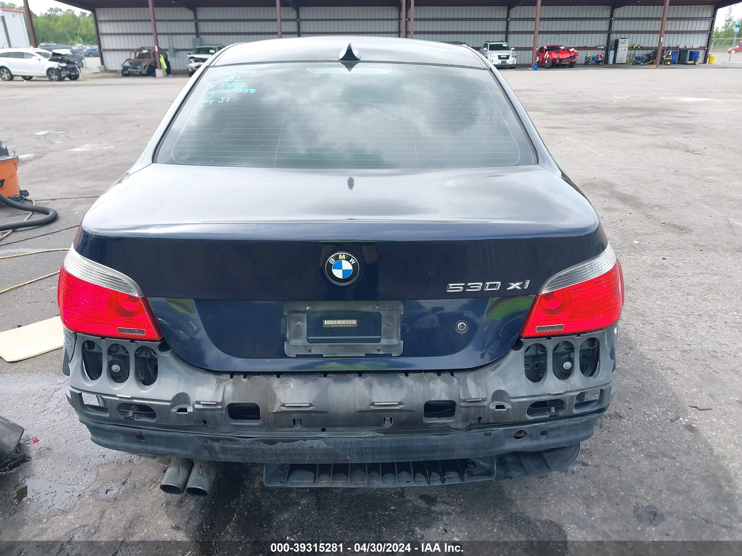 Photo 16 VIN: WBANF73566CG67358 - BMW 5ER 