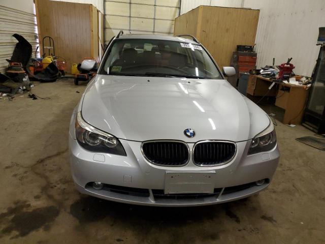 Photo 4 VIN: WBANN73526CN01581 - BMW 5 SERIES 