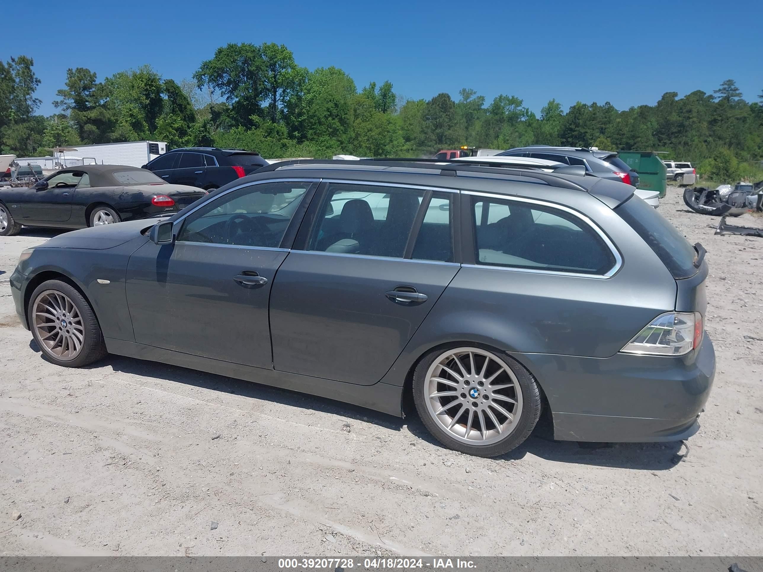 Photo 13 VIN: WBANN73556CN02983 - BMW 5ER 