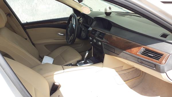 Photo 22 VIN: WBANT1100ACW02900 - BMW 520 I 