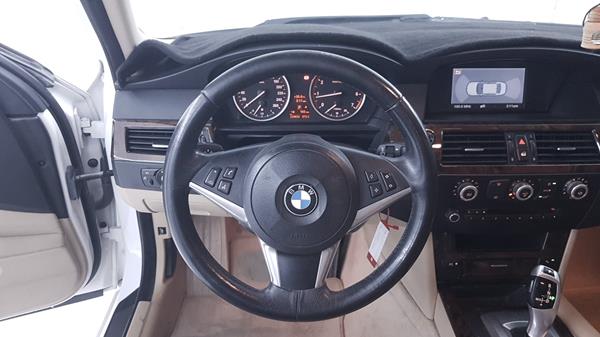 Photo 13 VIN: WBANT11078CW00314 - BMW 520 I 