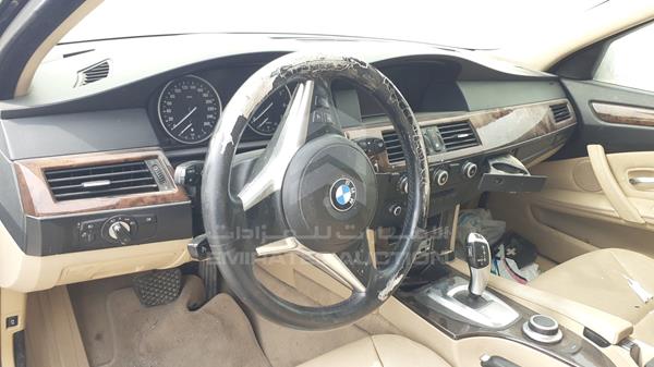 Photo 10 VIN: WBANU11019CW42296 - BMW 523I 