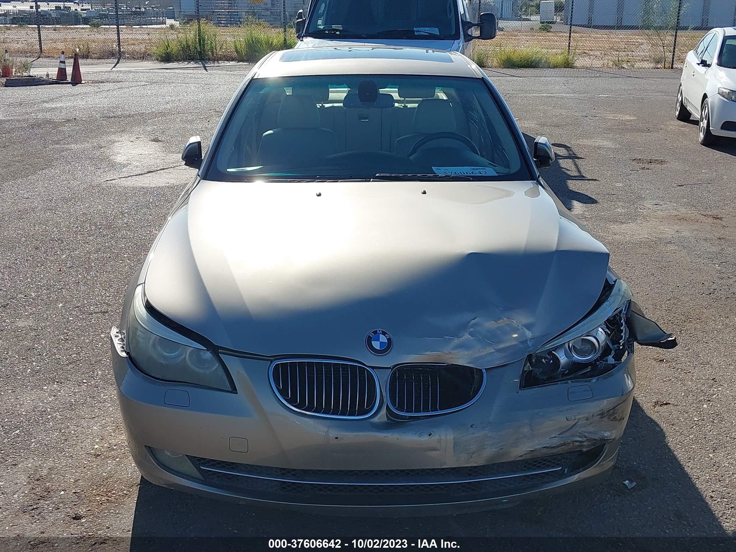 Photo 11 VIN: WBANU53508CT05777 - BMW 5ER 