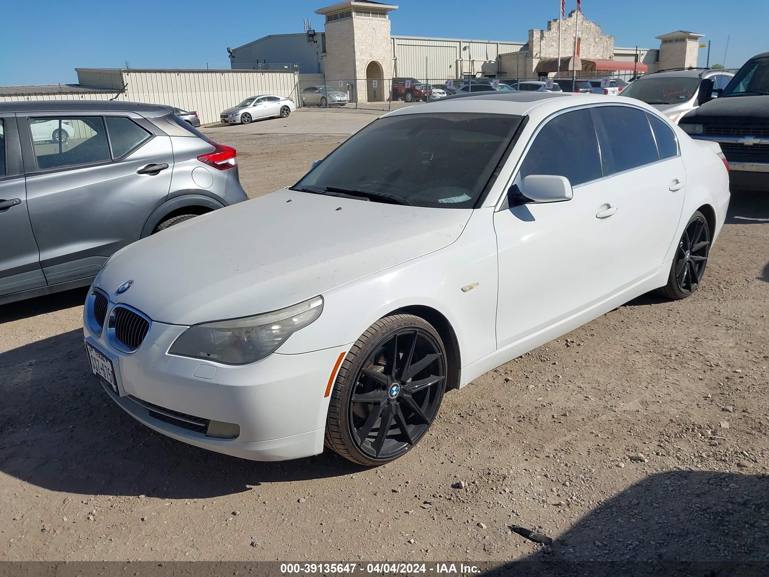 Photo 1 VIN: WBANU53508CT12616 - BMW 5ER 