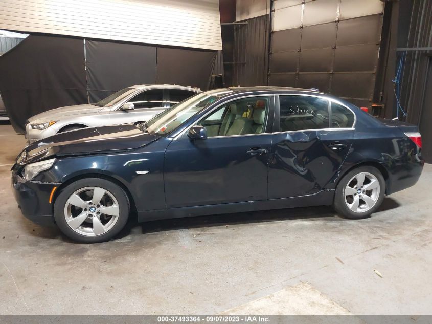 Photo 13 VIN: WBANU53508CT15001 - BMW 5ER 