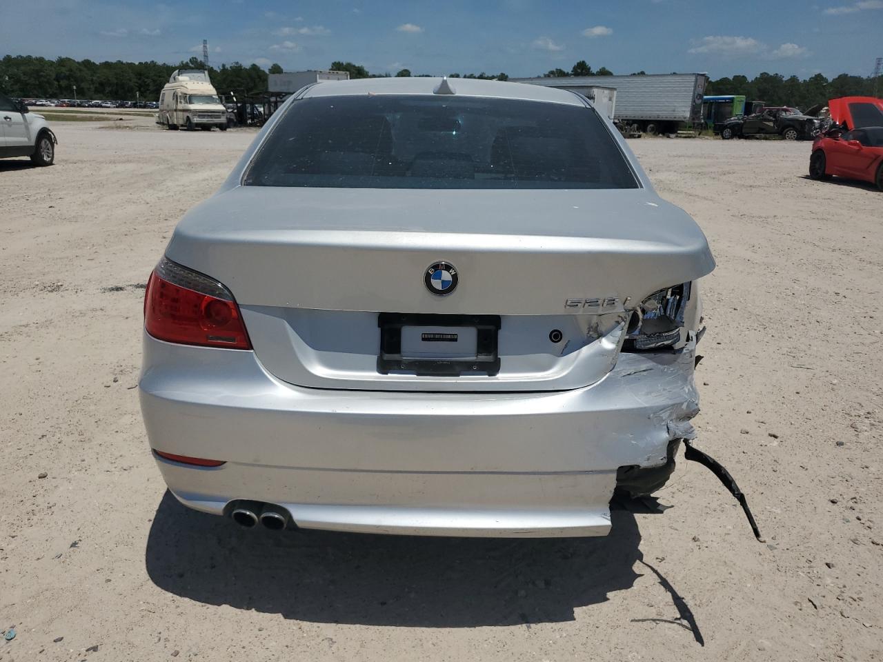 Photo 5 VIN: WBANU53528C112286 - BMW 5ER 