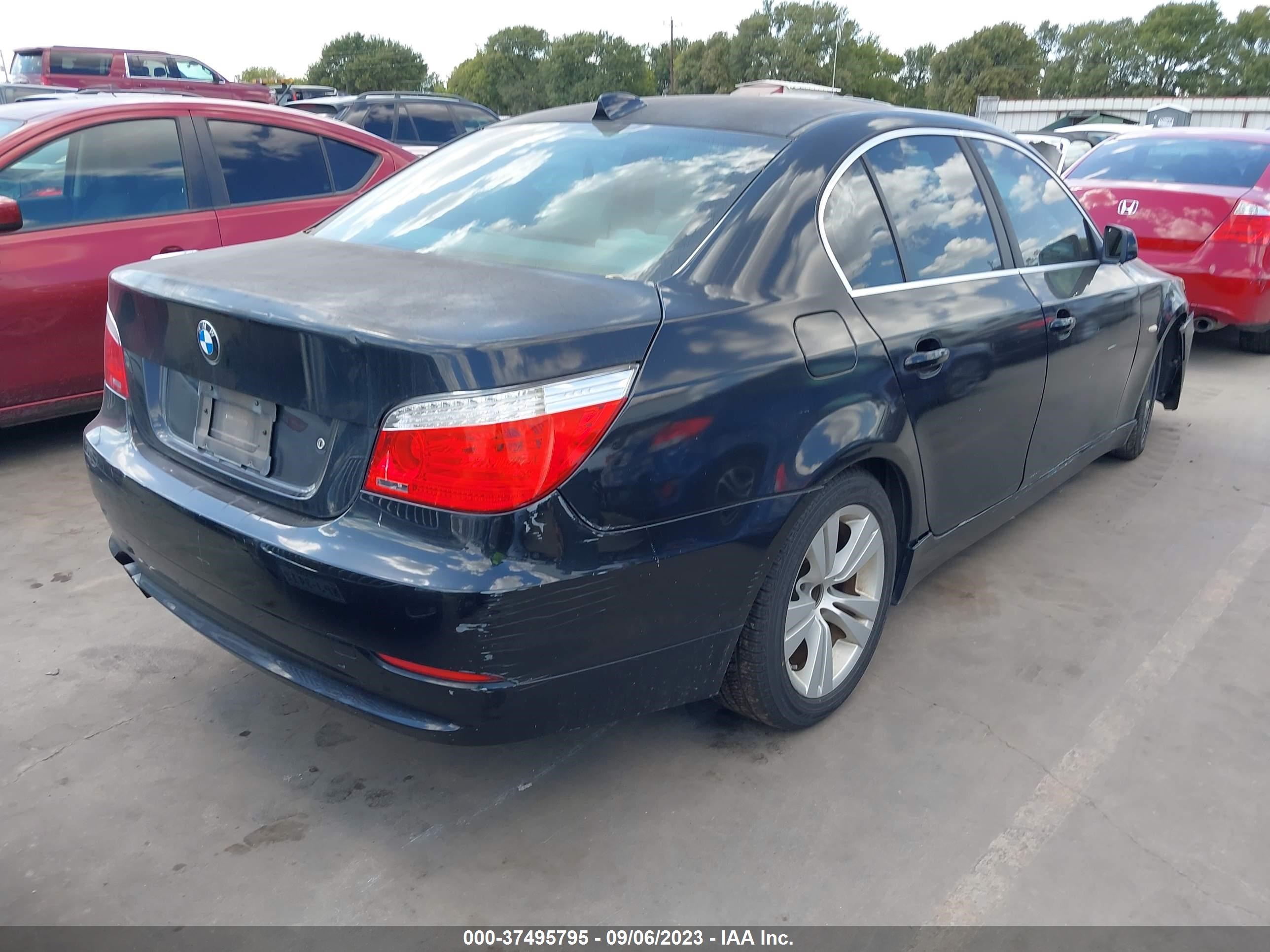 Photo 3 VIN: WBANU53539C120723 - BMW 5ER 