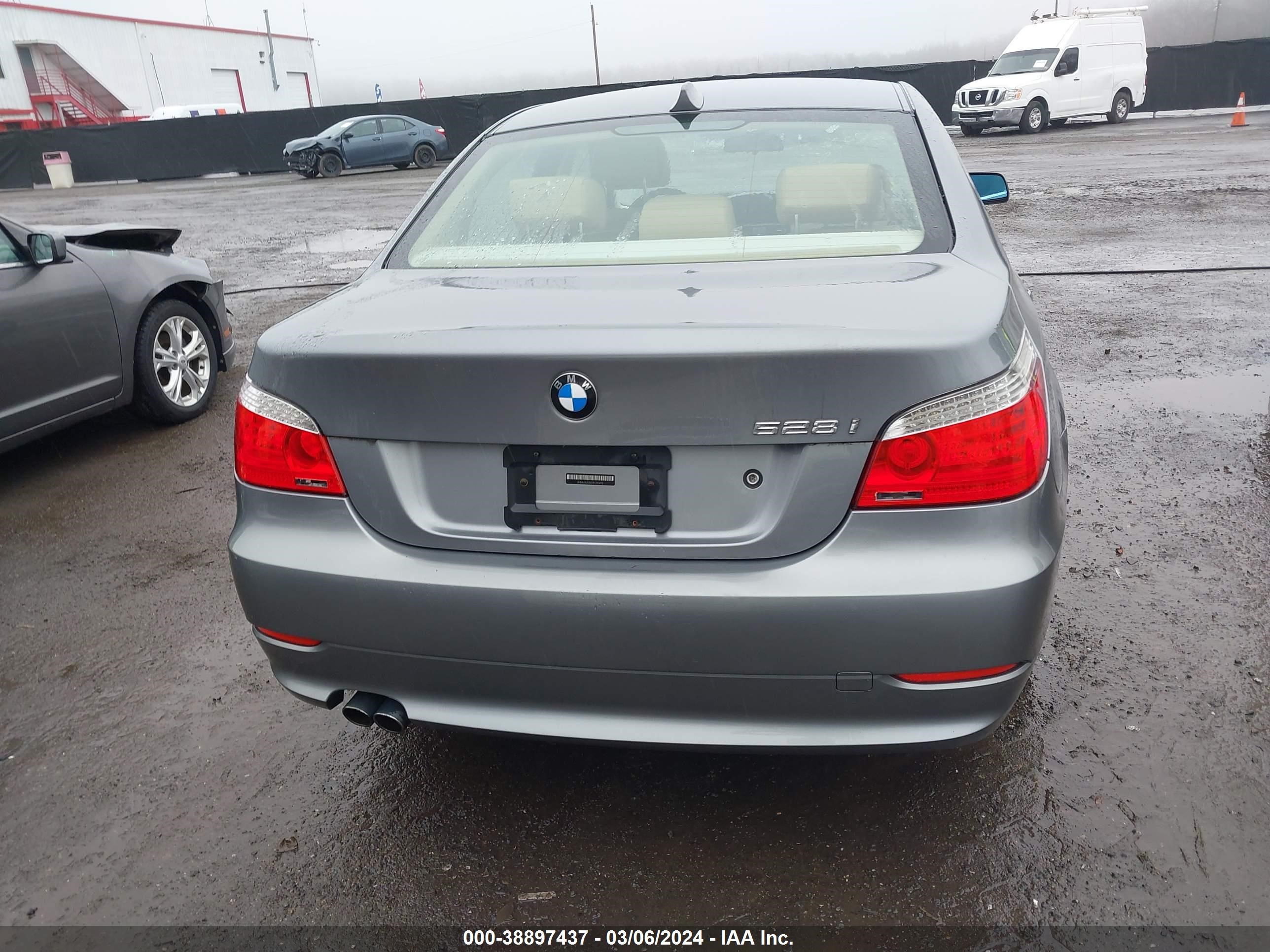 Photo 15 VIN: WBANU53559C121470 - BMW 5ER 