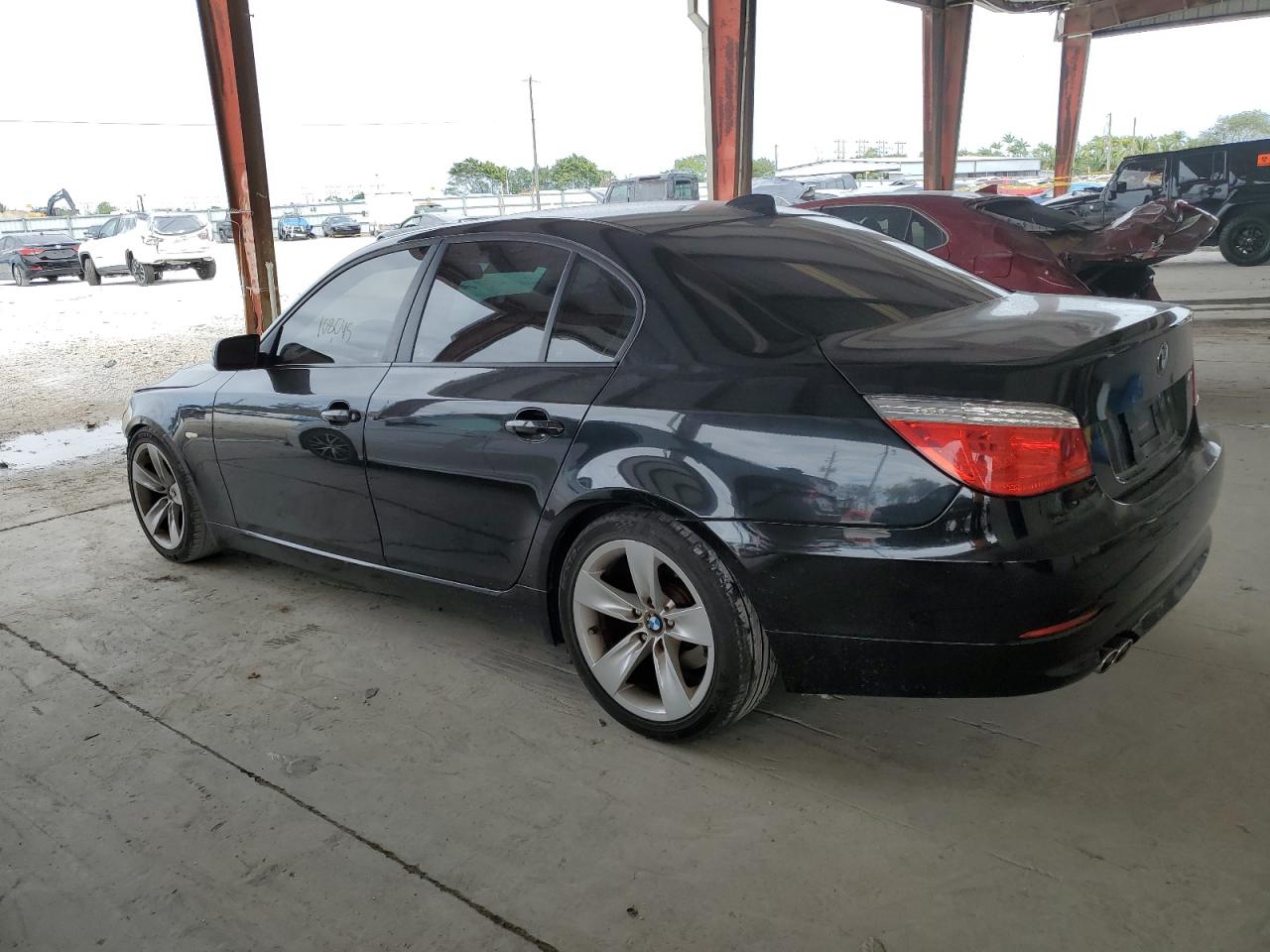 Photo 1 VIN: WBANU53568CT08991 - BMW 5ER 