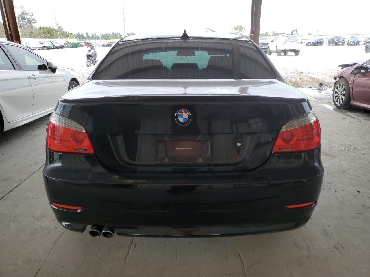 Photo 5 VIN: WBANU53568CT08991 - BMW 5ER 