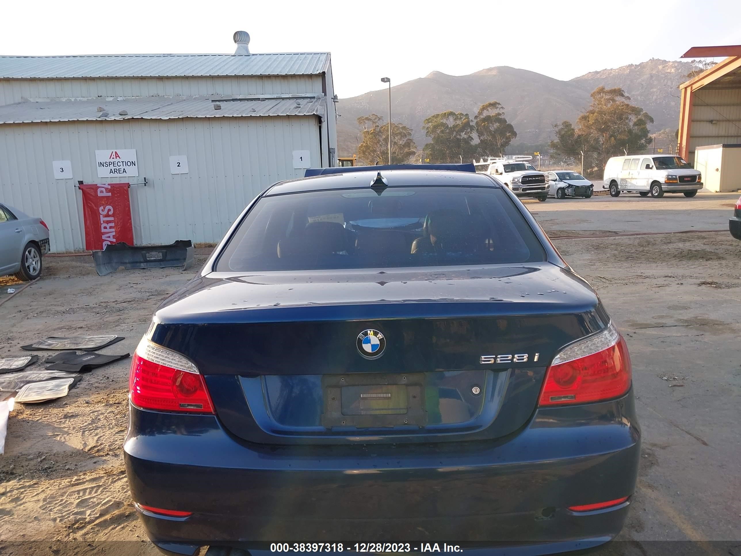 Photo 15 VIN: WBANU53578C110226 - BMW 5ER 