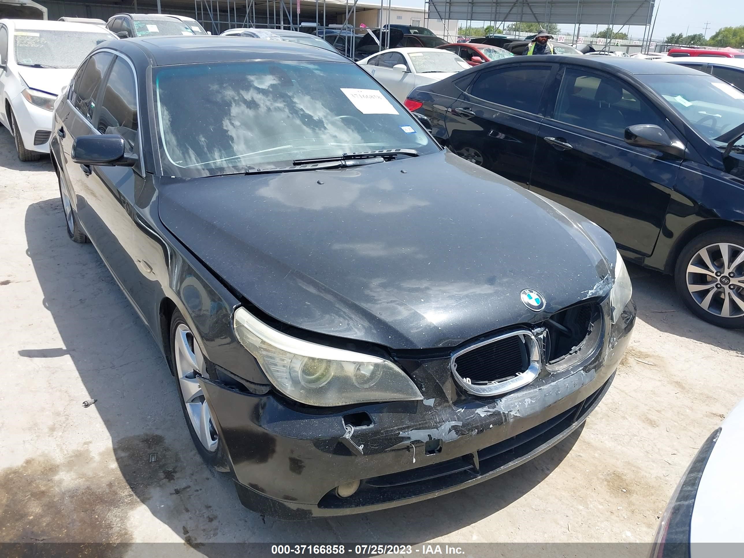 Photo 5 VIN: WBANU53578CT00947 - BMW 5ER 