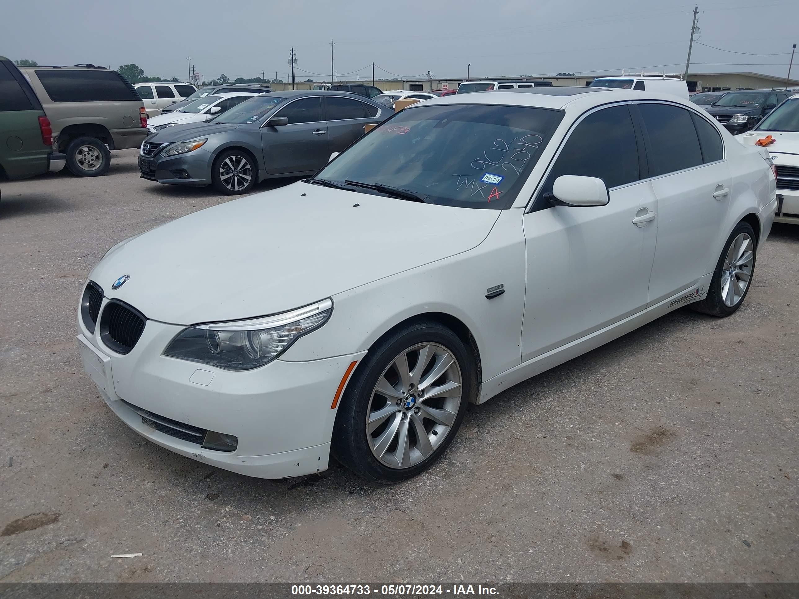 Photo 1 VIN: WBANU53579C122040 - BMW 5ER 