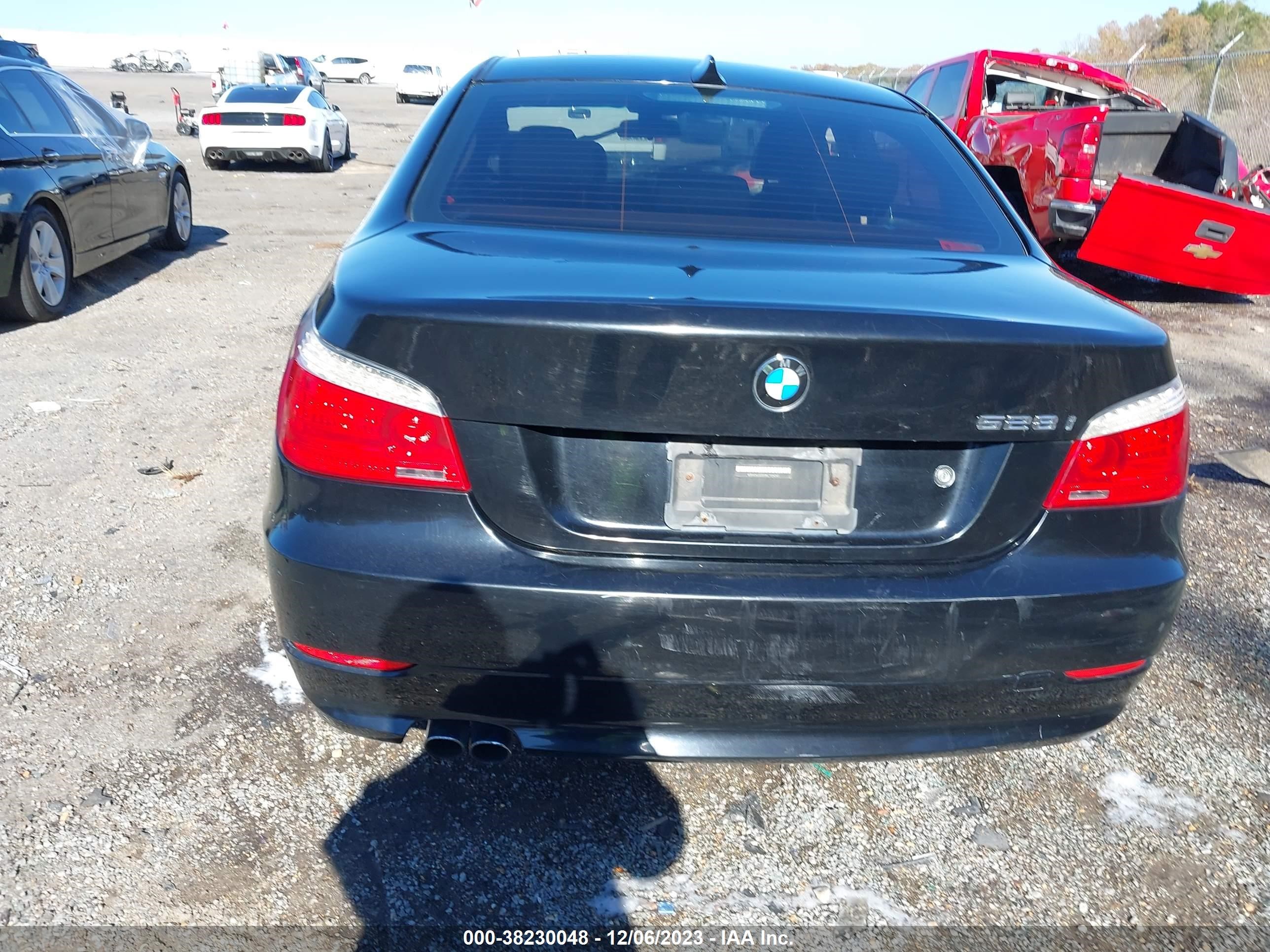 Photo 15 VIN: WBANU53598CT04241 - BMW 5ER 