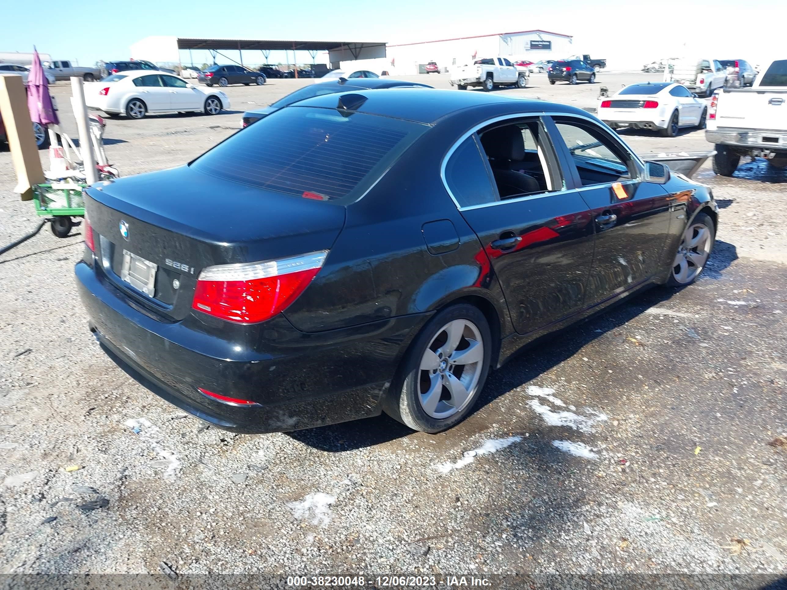 Photo 3 VIN: WBANU53598CT04241 - BMW 5ER 