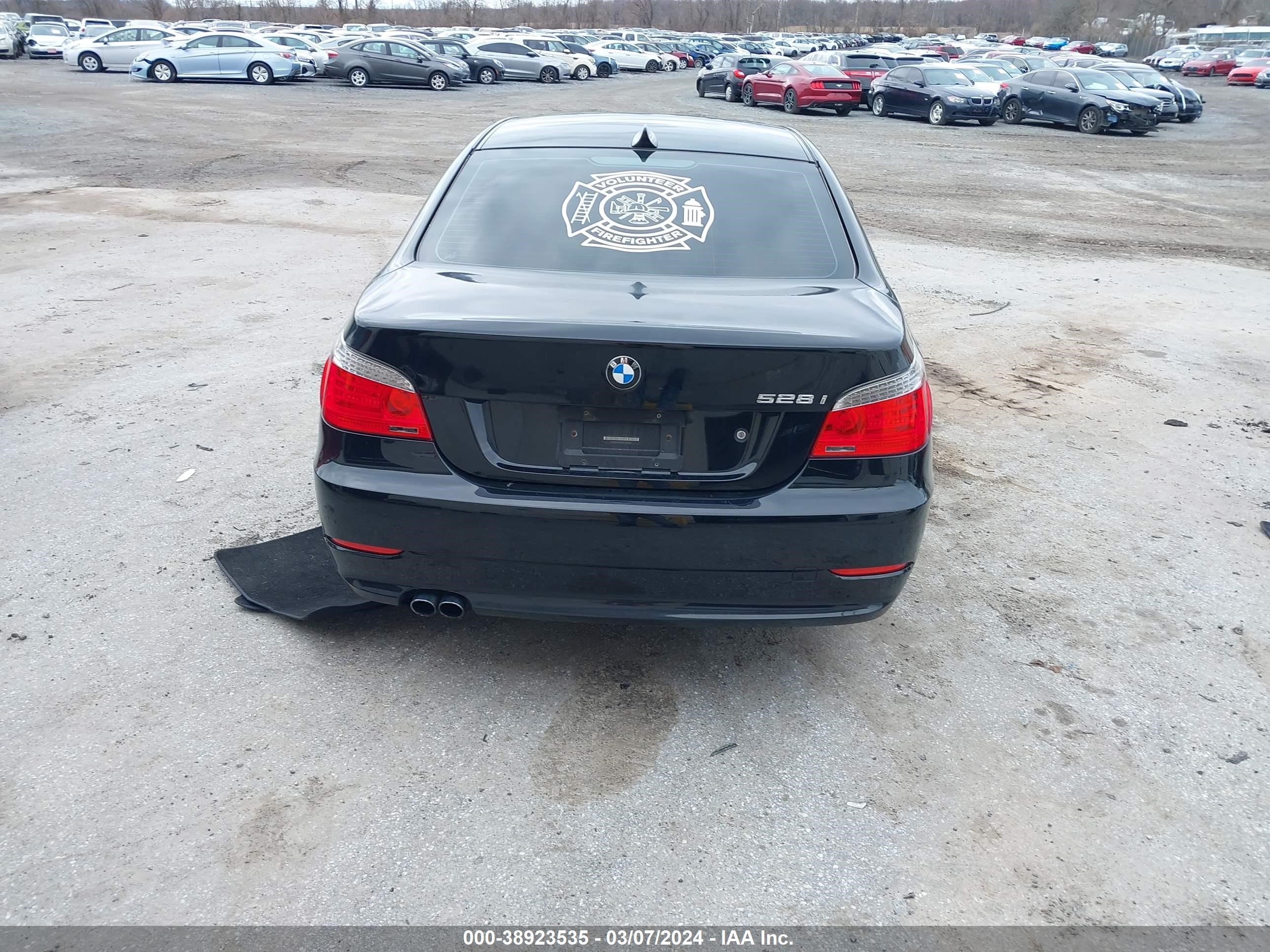 Photo 16 VIN: WBANU53598CT05065 - BMW 5ER 