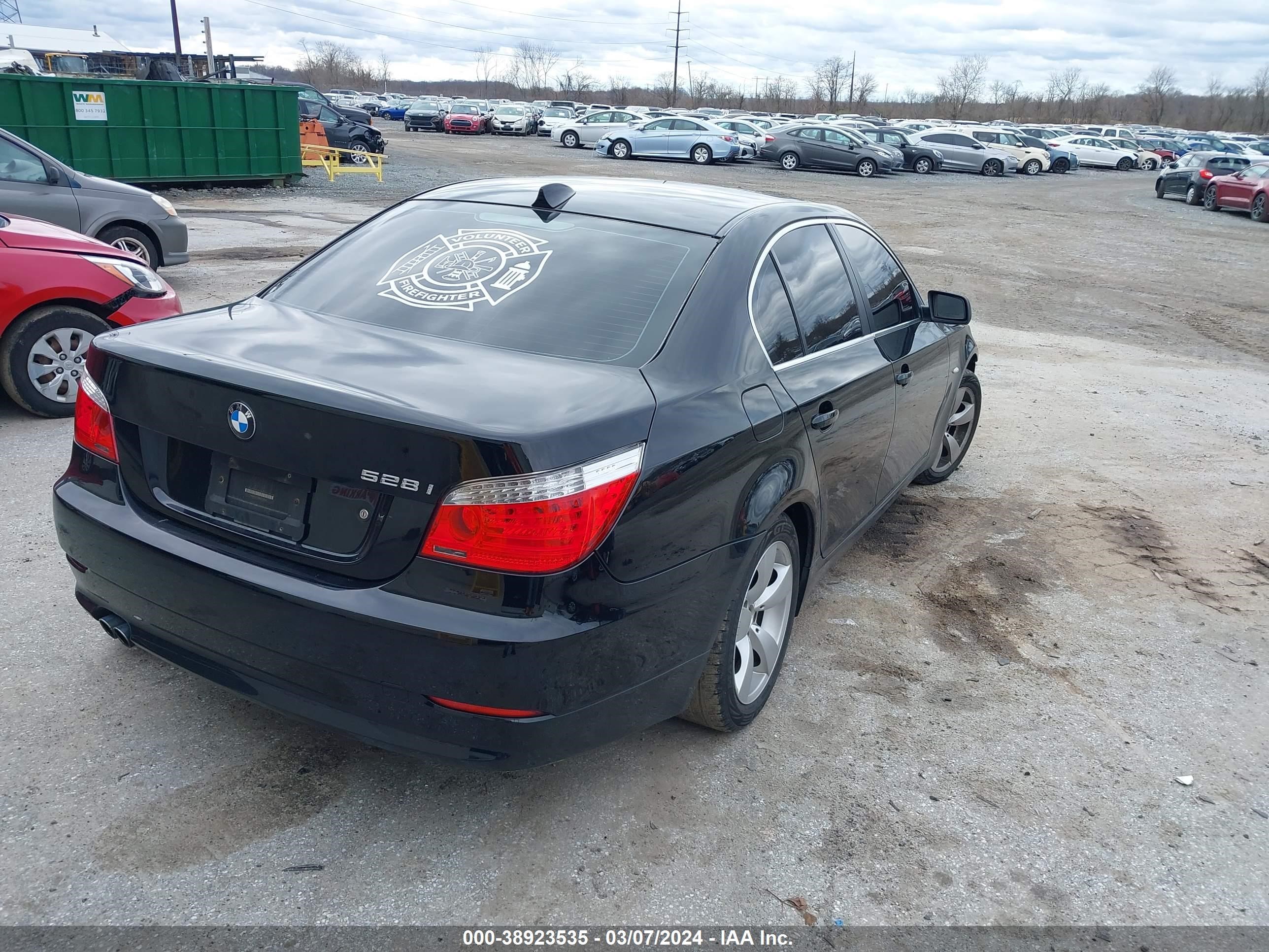 Photo 3 VIN: WBANU53598CT05065 - BMW 5ER 