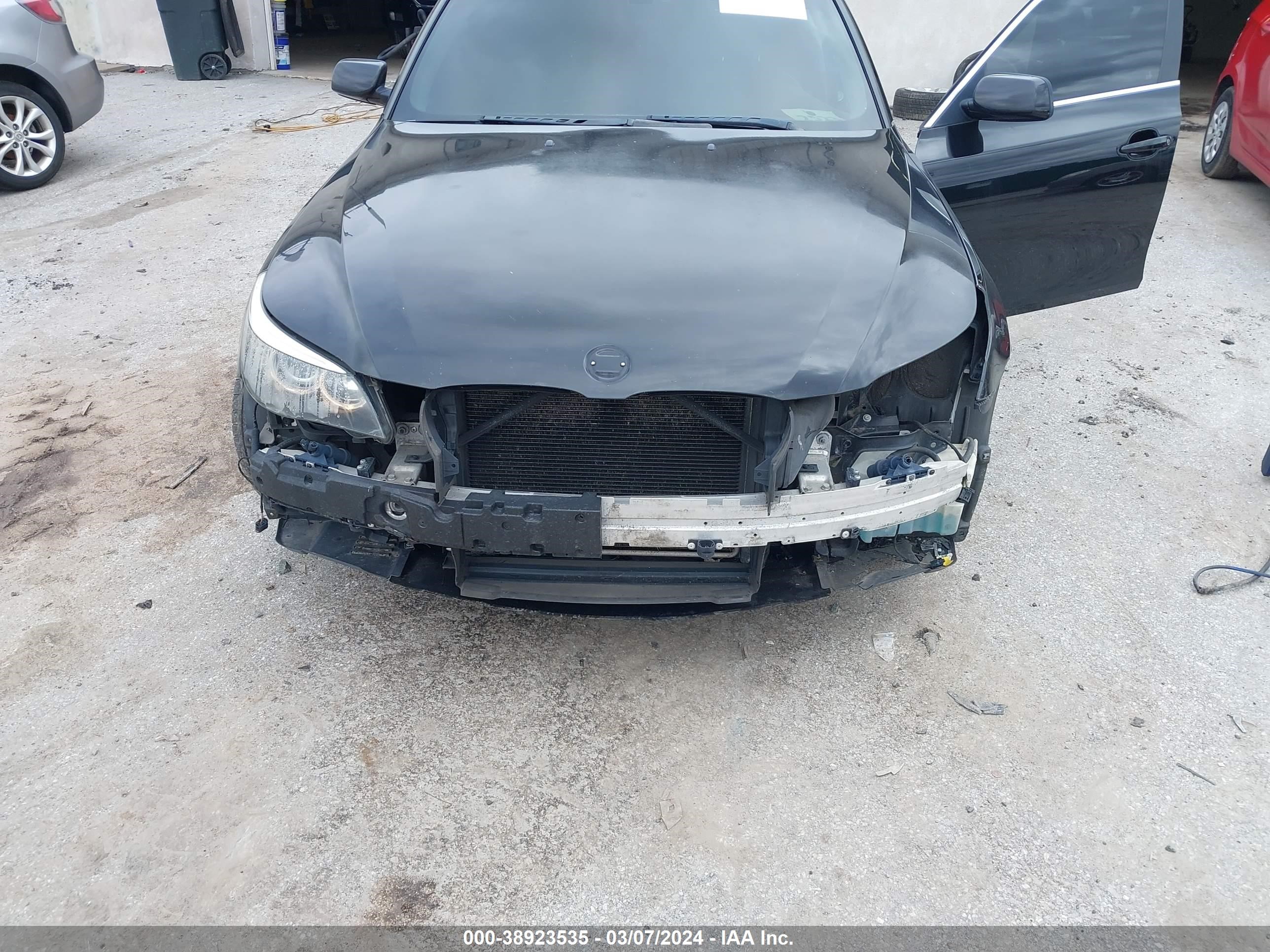 Photo 5 VIN: WBANU53598CT05065 - BMW 5ER 