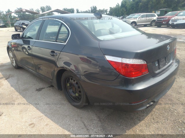 Photo 2 VIN: WBANU5C50AC125687 - BMW 5 