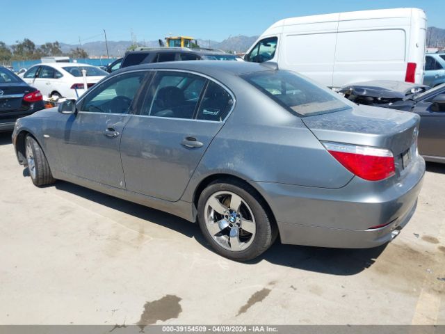 Photo 2 VIN: WBANU5C50AC364253 - BMW 528I 