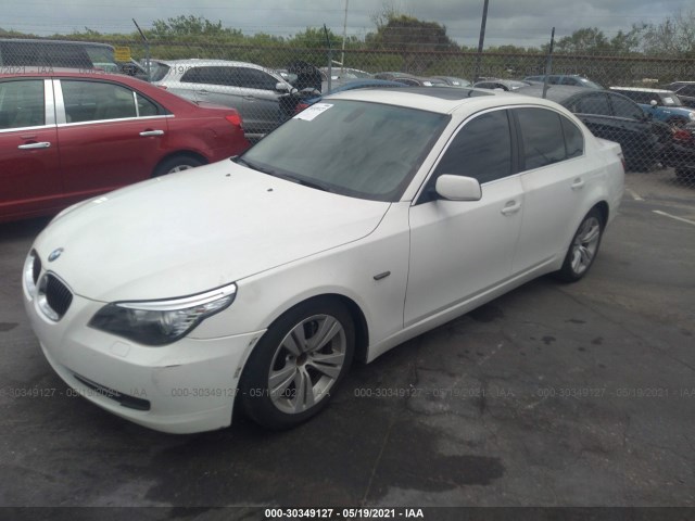 Photo 1 VIN: WBANU5C51AC125102 - BMW 5 