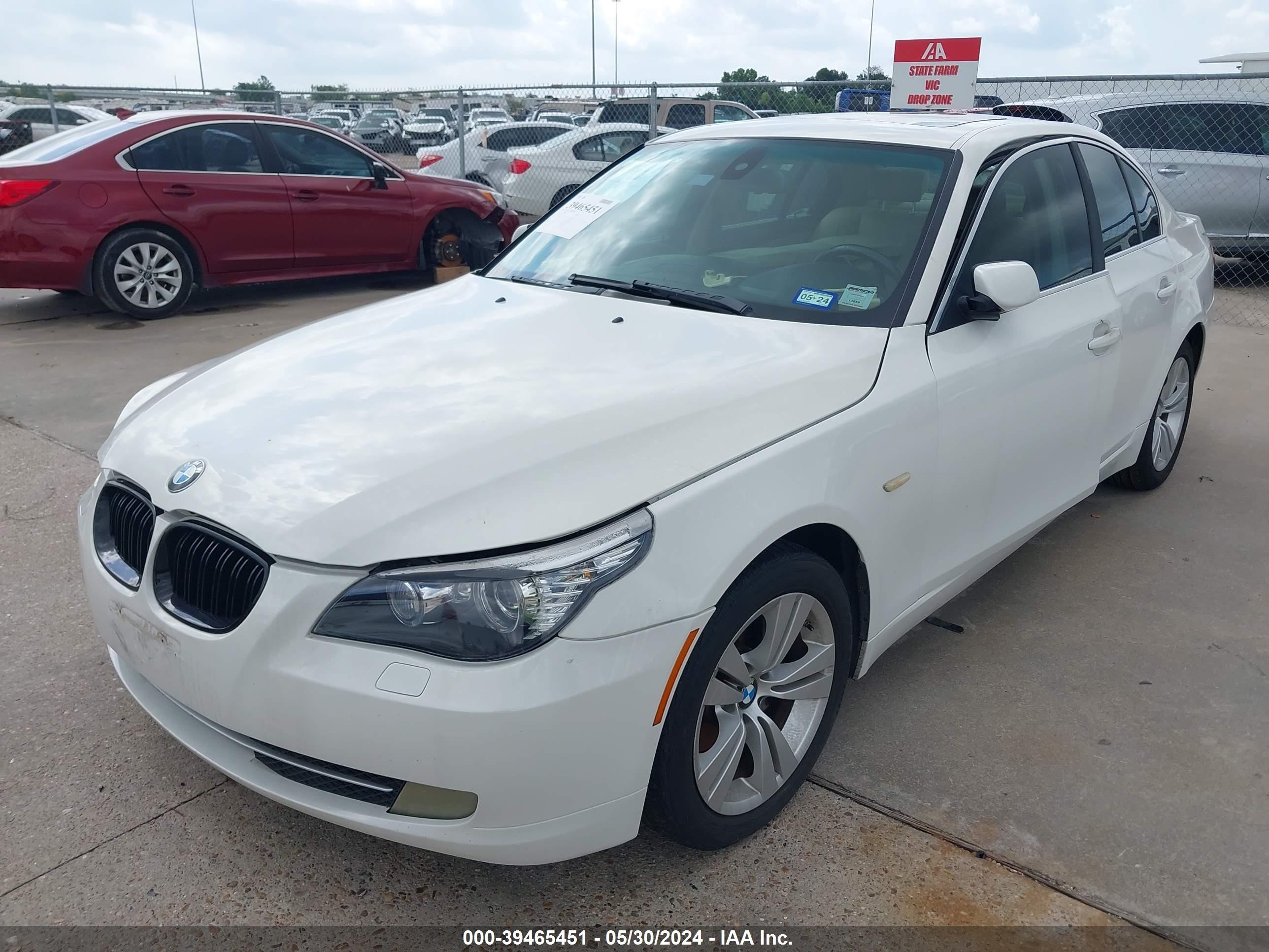 Photo 5 VIN: WBANU5C51AC125522 - BMW 5ER 