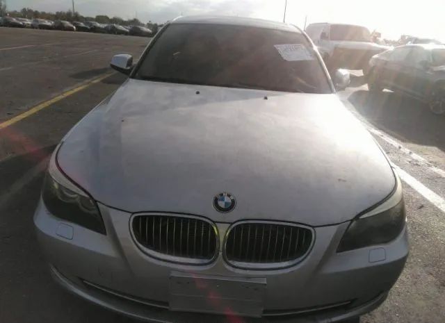 Photo 5 VIN: WBANU5C51AC364469 - BMW 5 SERIES 