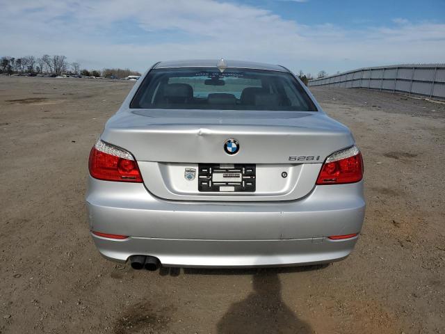 Photo 5 VIN: WBANU5C52ABY65408 - BMW 528 I 